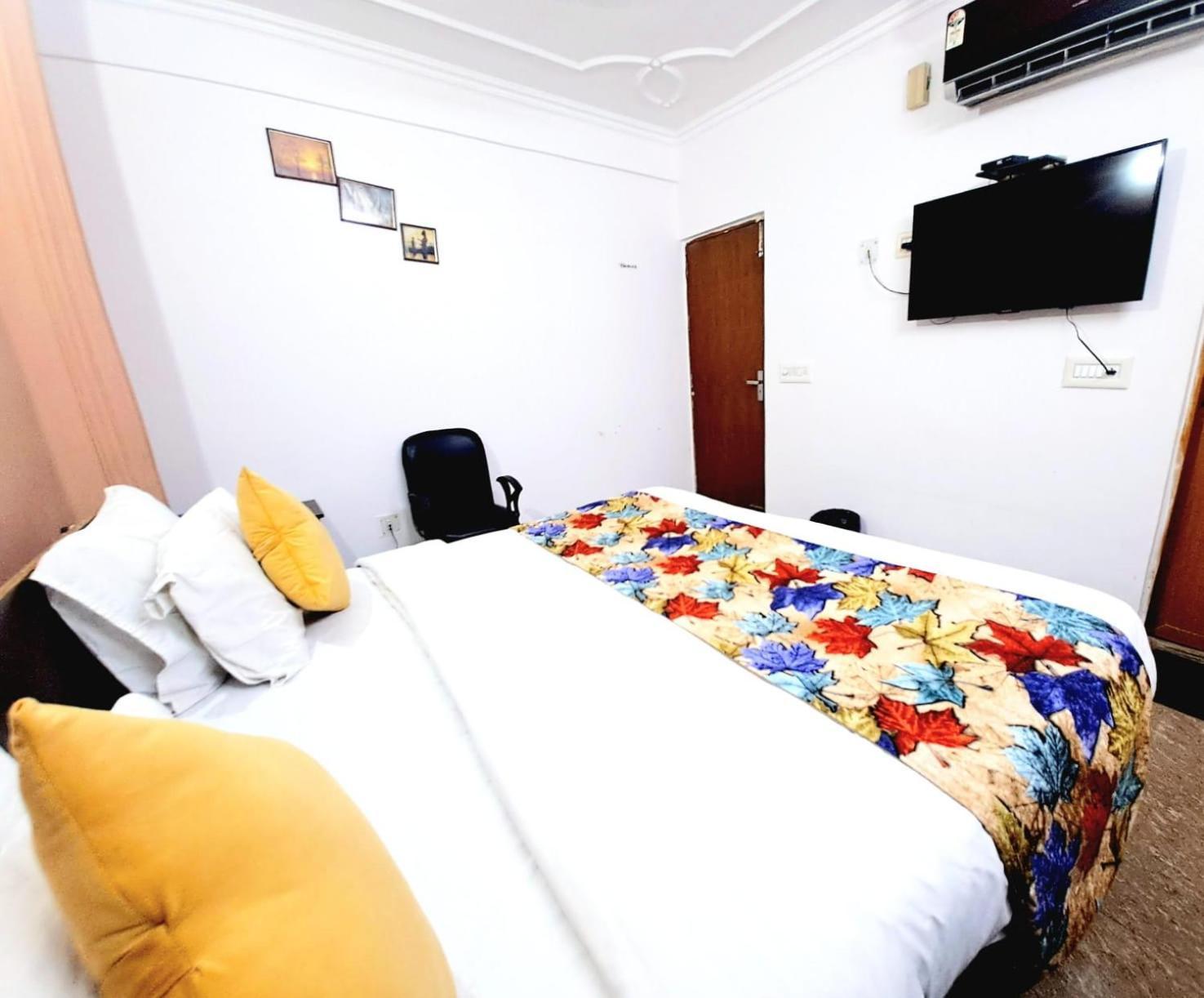 Atlas Near Igi Airport T3 New Delhi