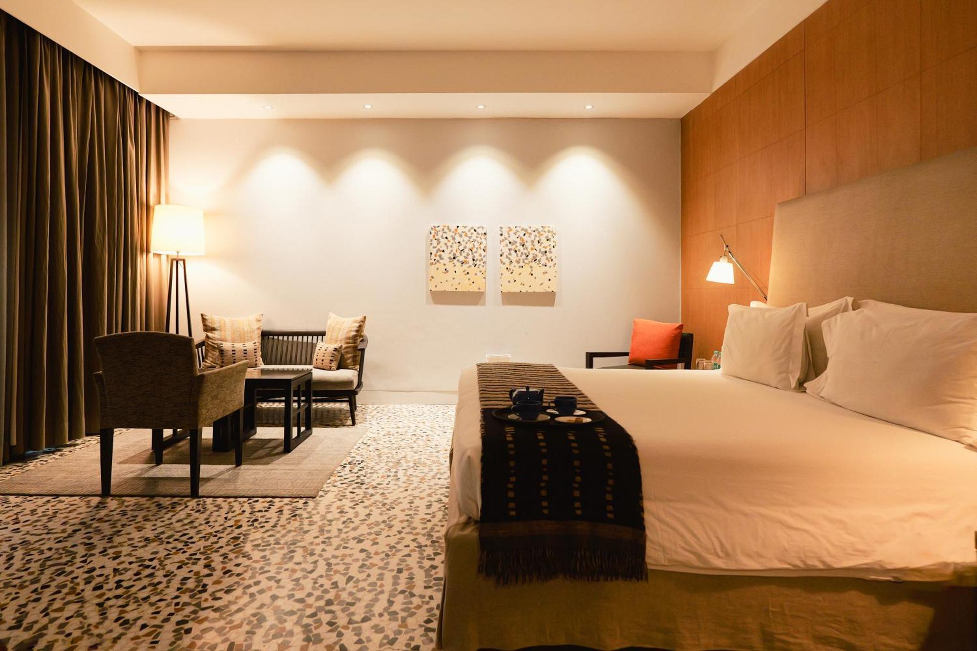 The Manor - 3*