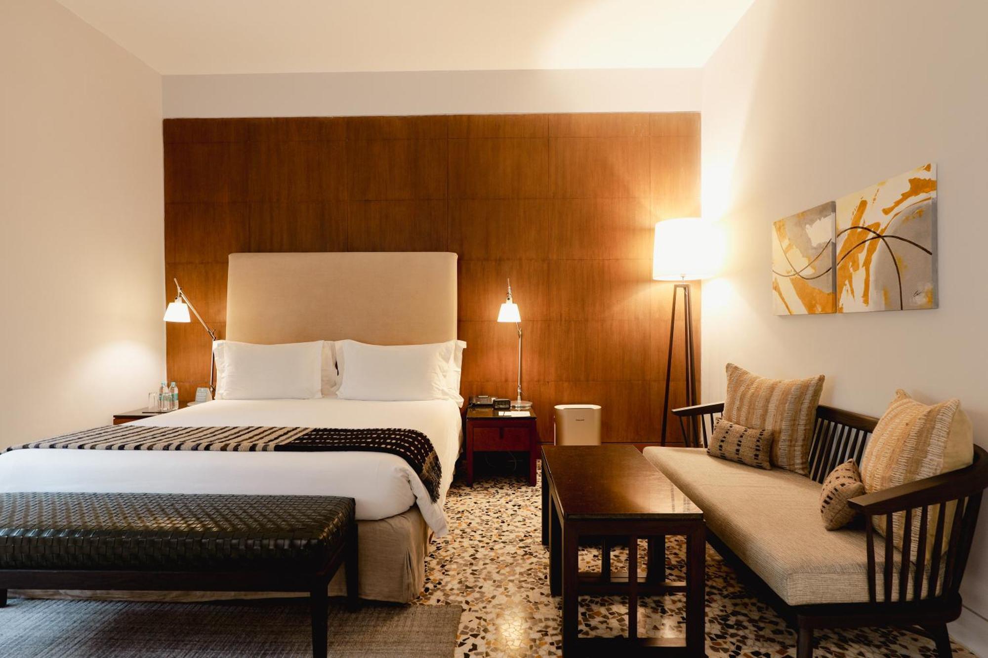 The Manor - Hotel 3*
