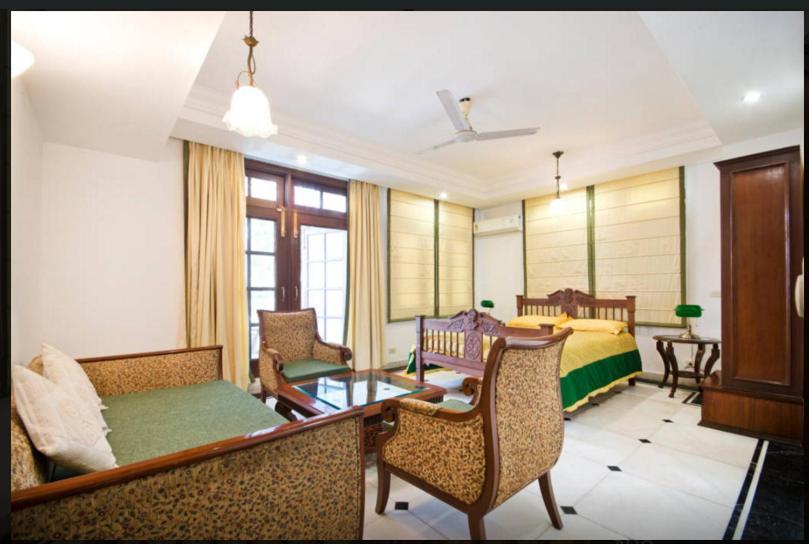 33 Bed & Breakfast New Delhi