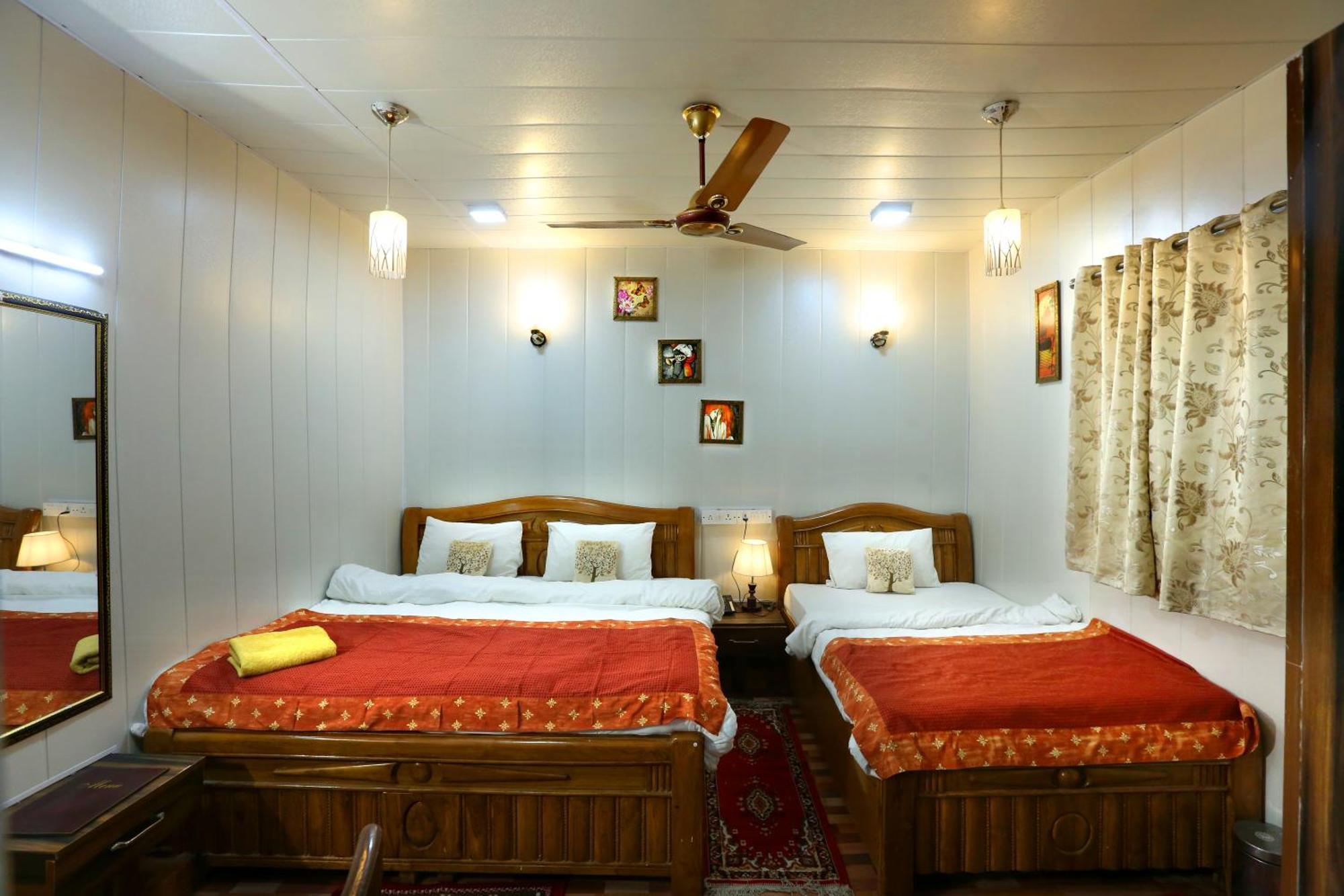 Bed & Breakfast Golden *