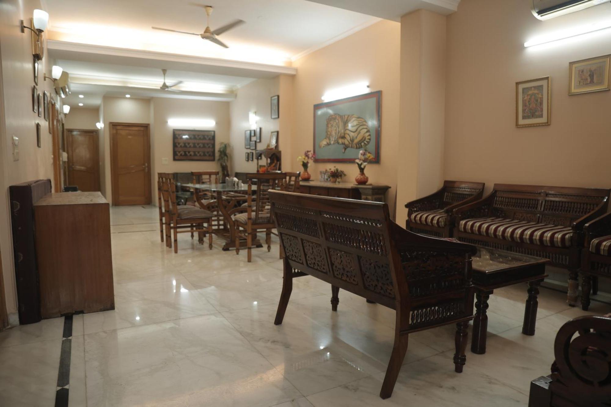 Ss Residency Bed & Breakfast