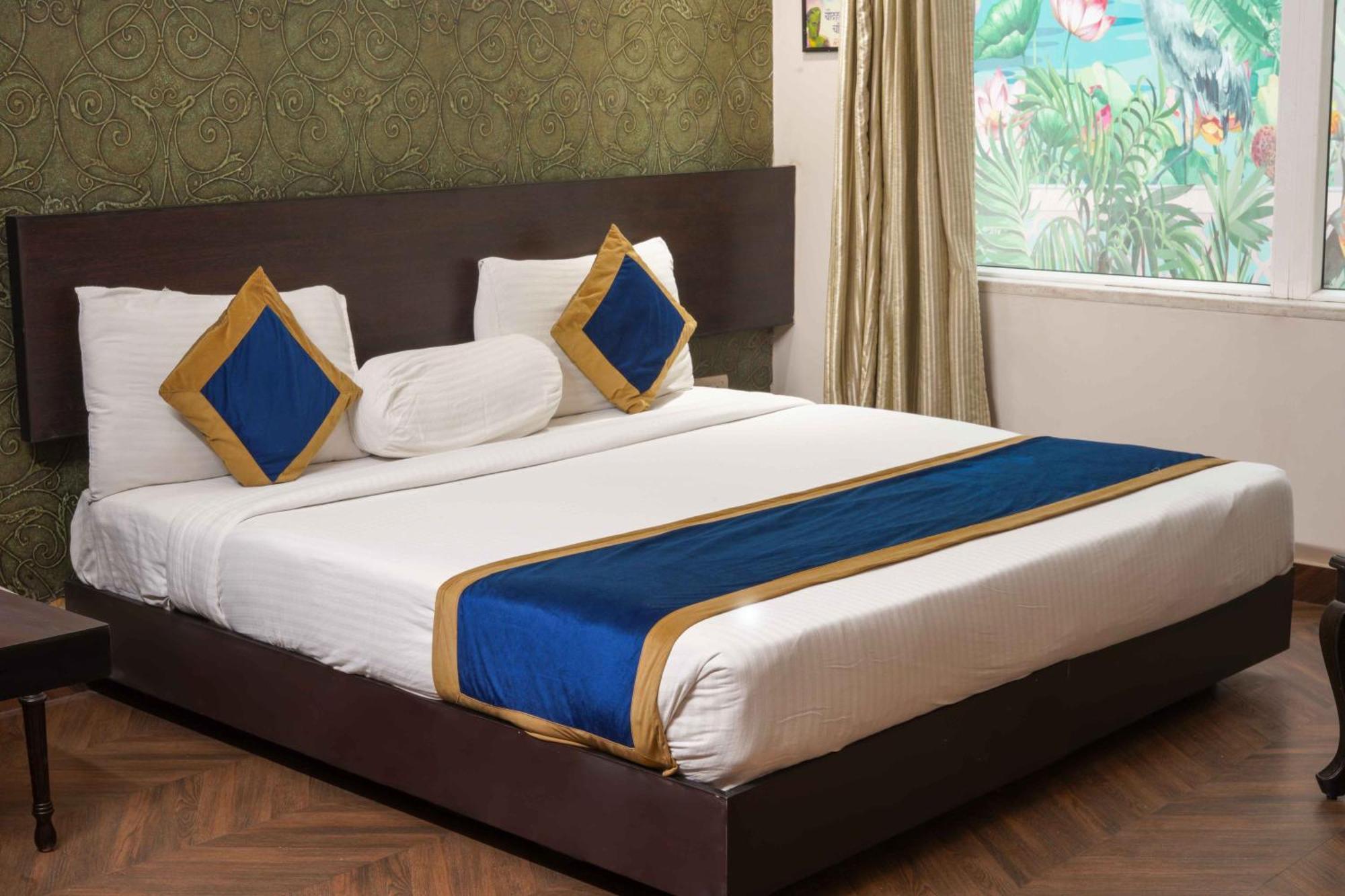 Woodapple Residency 2* New Delhi