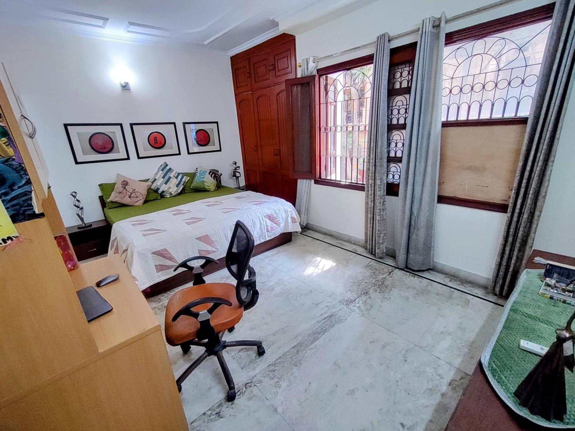 Nearby Lutyen's Delhi Just 15min From Connaught Place * Nova Deli