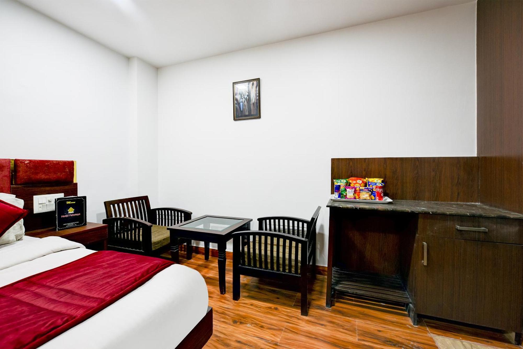 Hotel Staybook South Delhi New Delhi