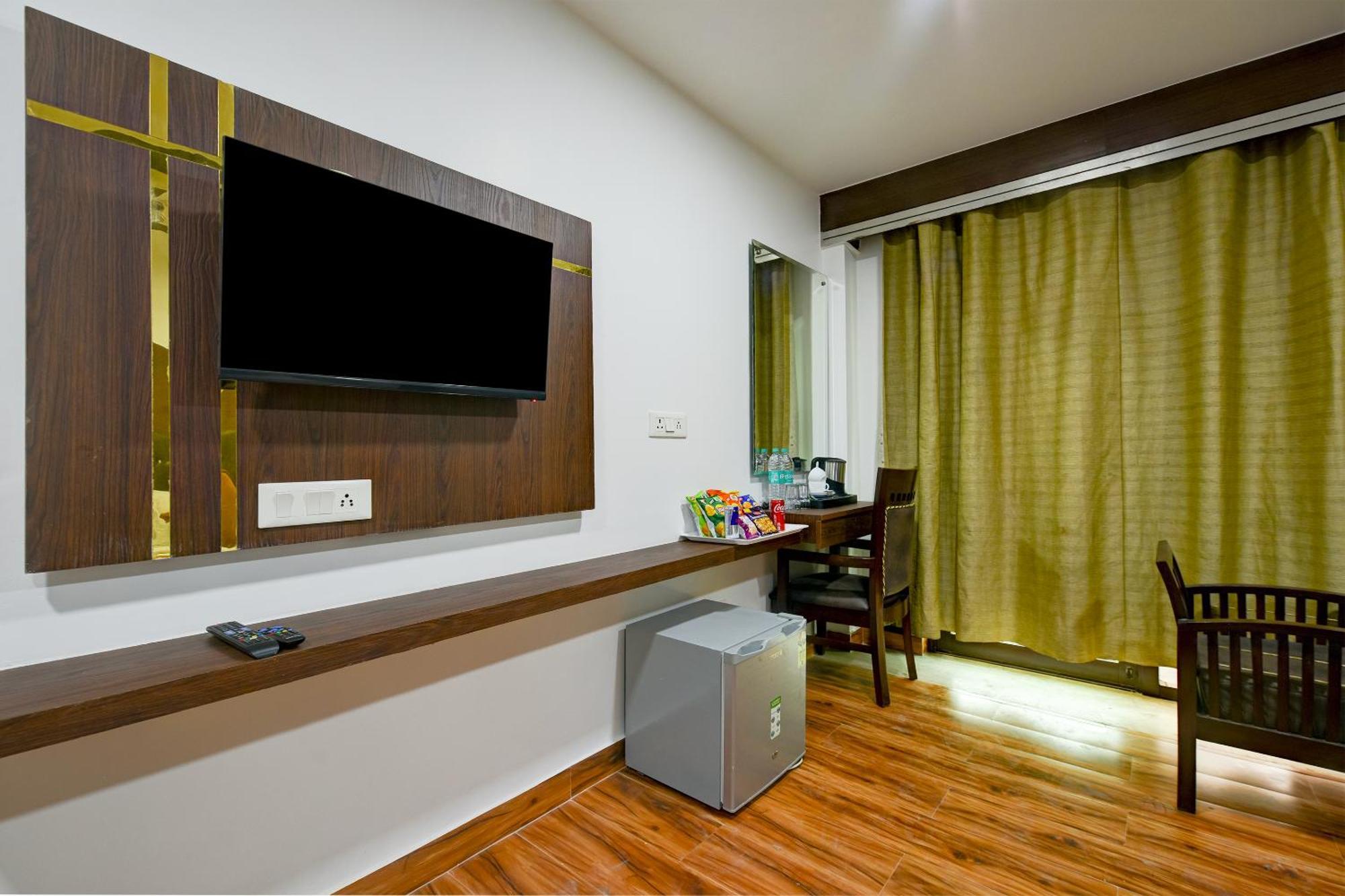 Staybook South Delhi
