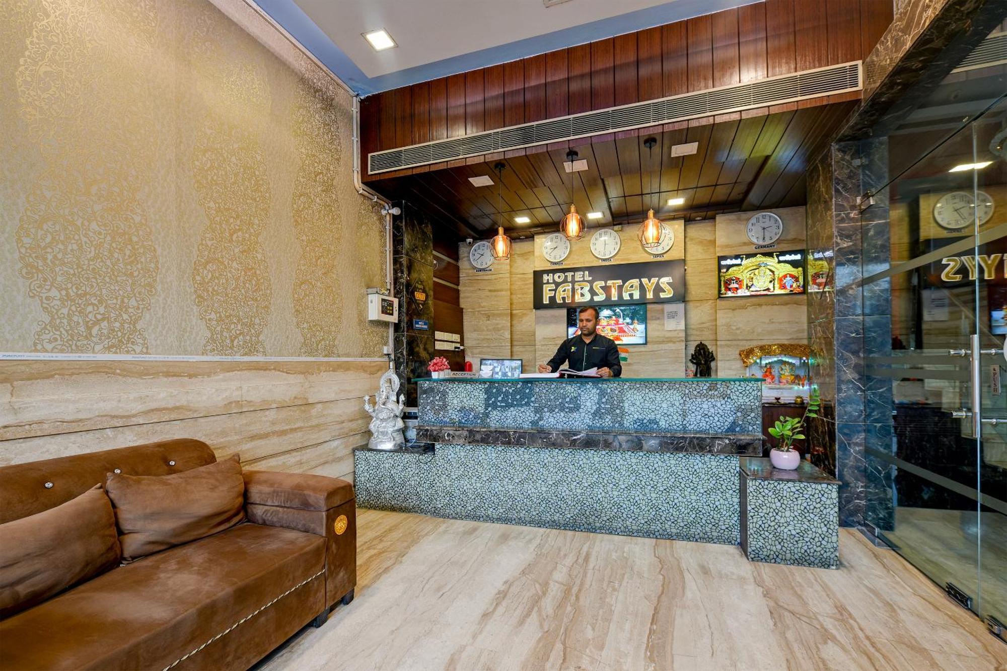 Staybook South Delhi