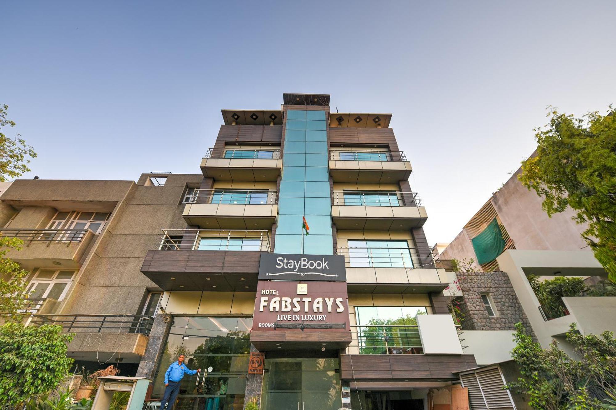 Staybook South Delhi Hotel