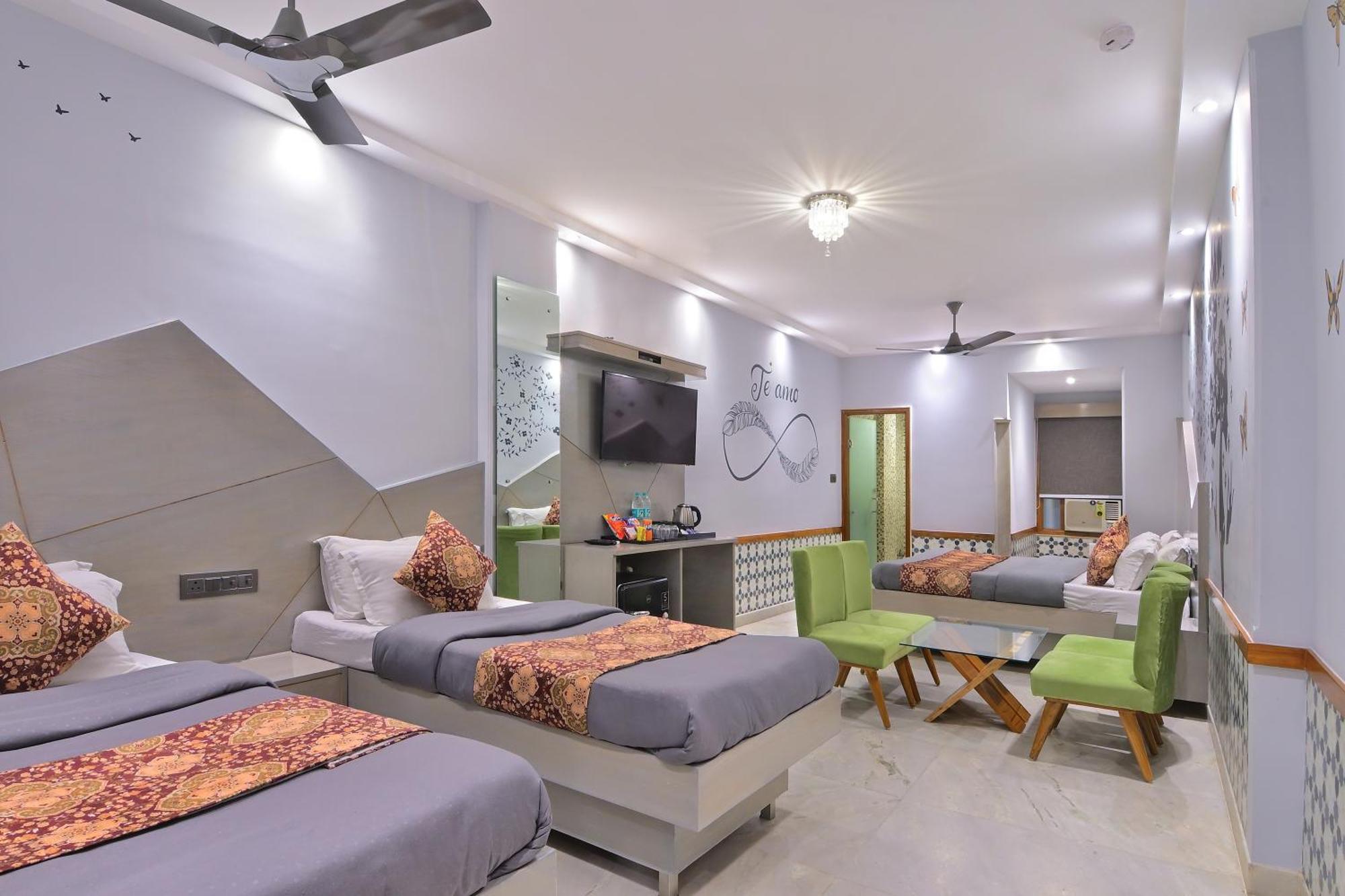 Hotel Yes Please -new Delhi 4*