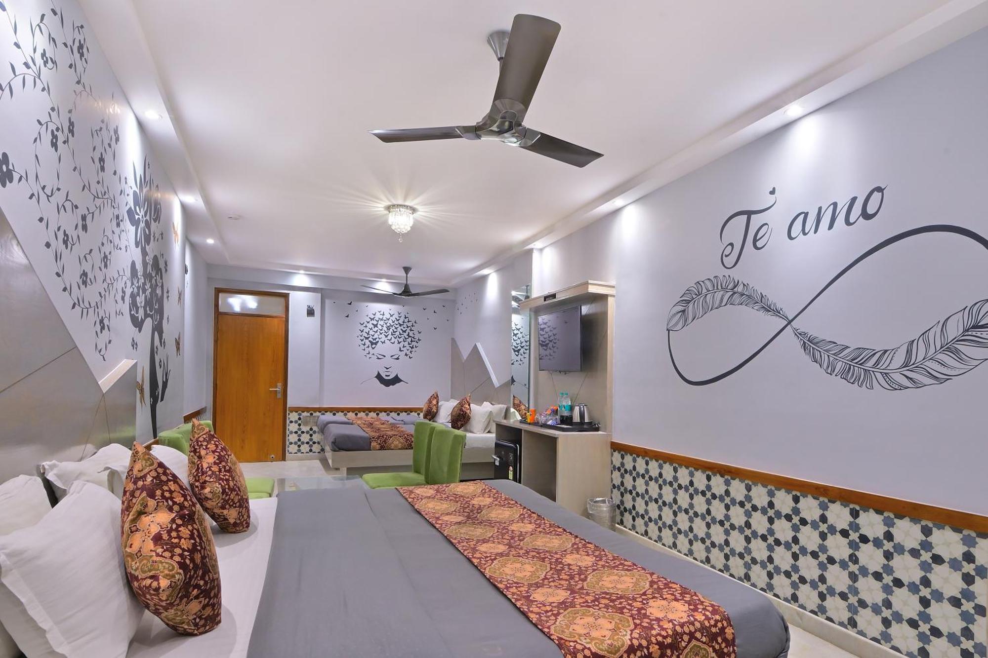 Yes Please -new Delhi 4*