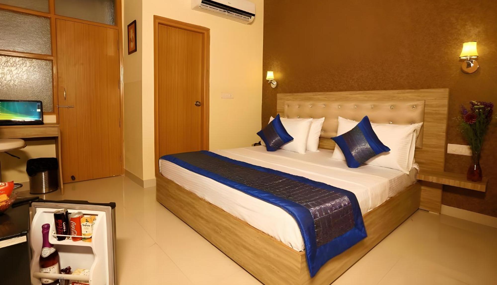 Hotel Aeroporto Drop Off Facility 4*