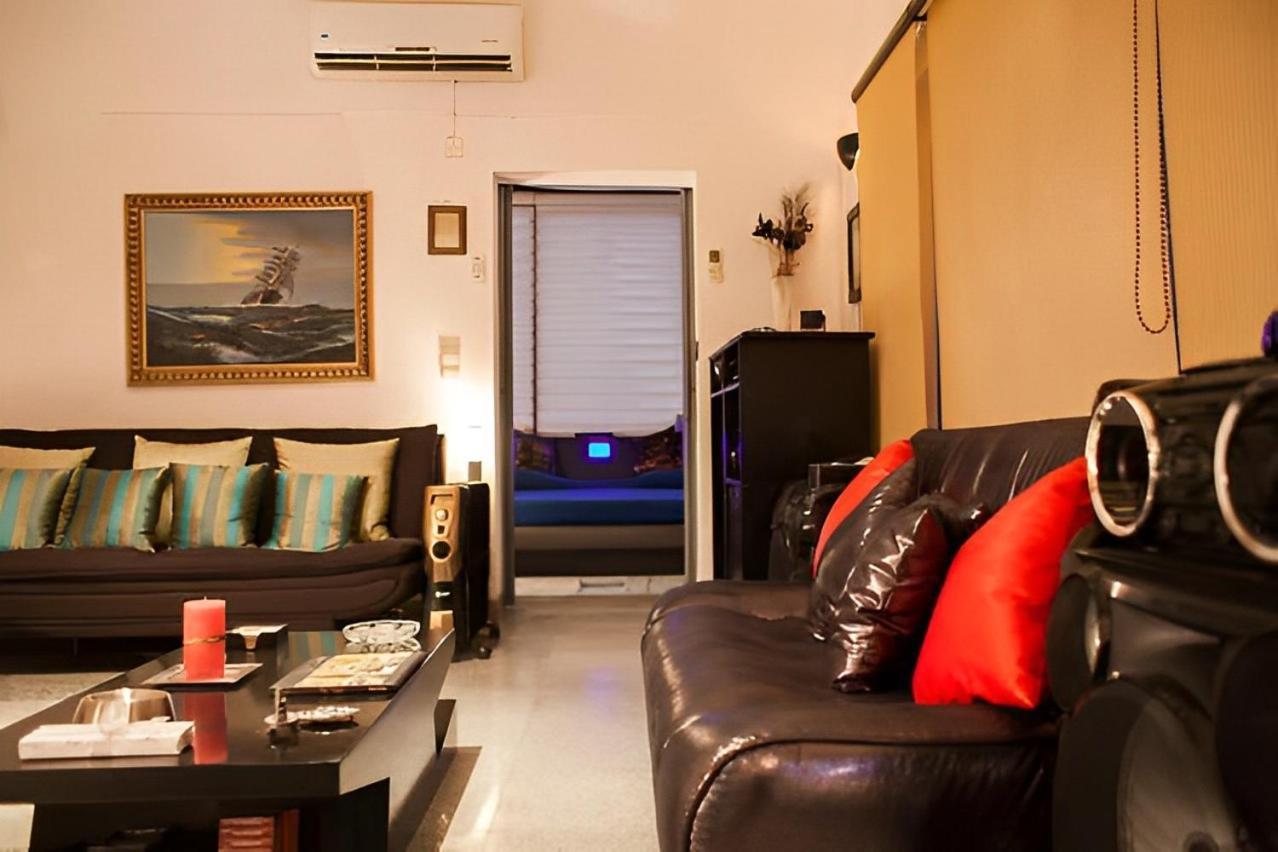 Frangipani Penthouse * New Delhi