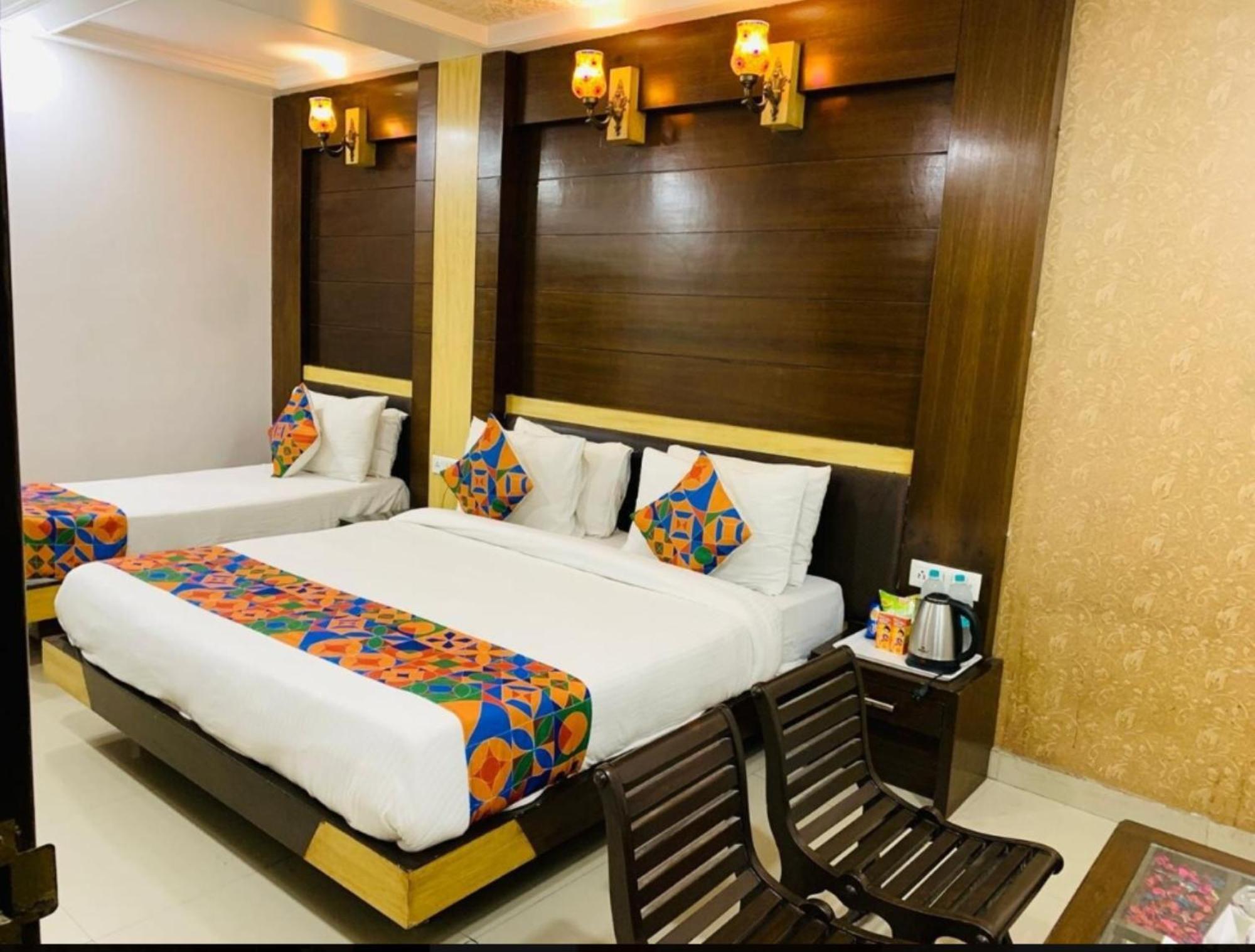 Delhi Heart At Railway Station Hotel New Delhi