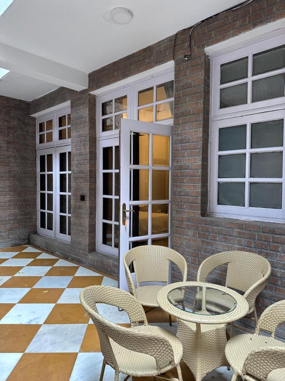 Bed & Breakfast 33 New Delhi