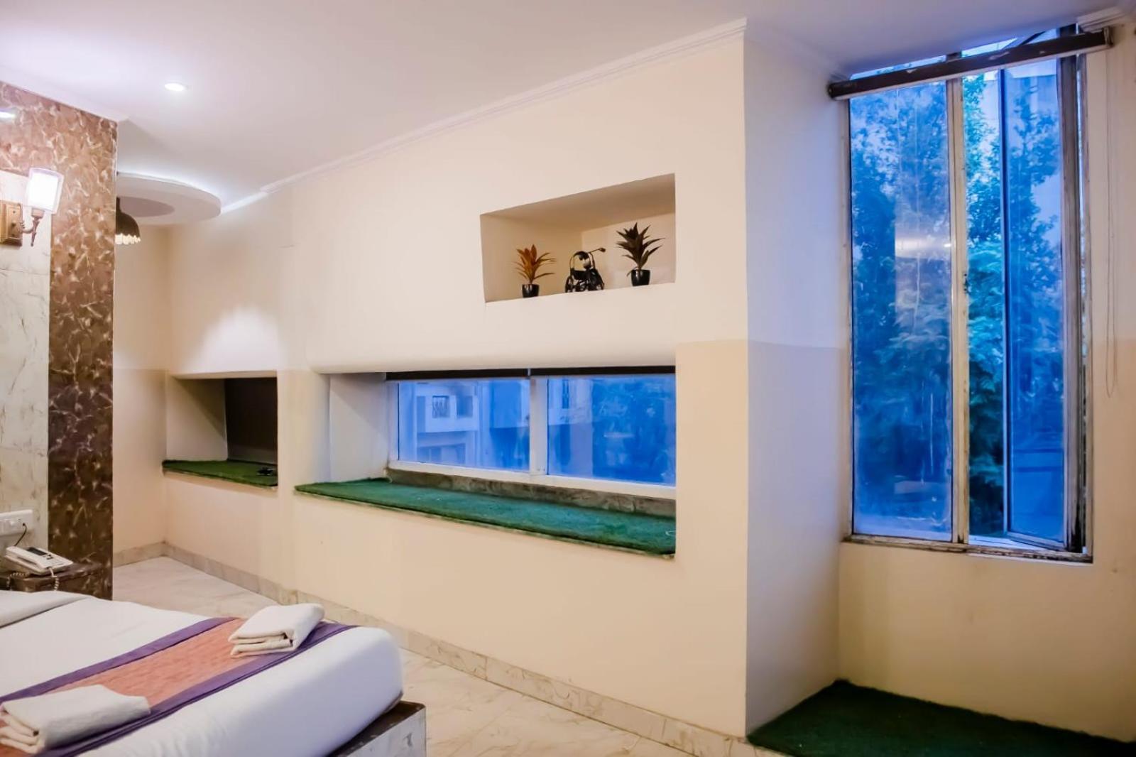 Hotel Airport - Near Delhi International Airport Nova Deli