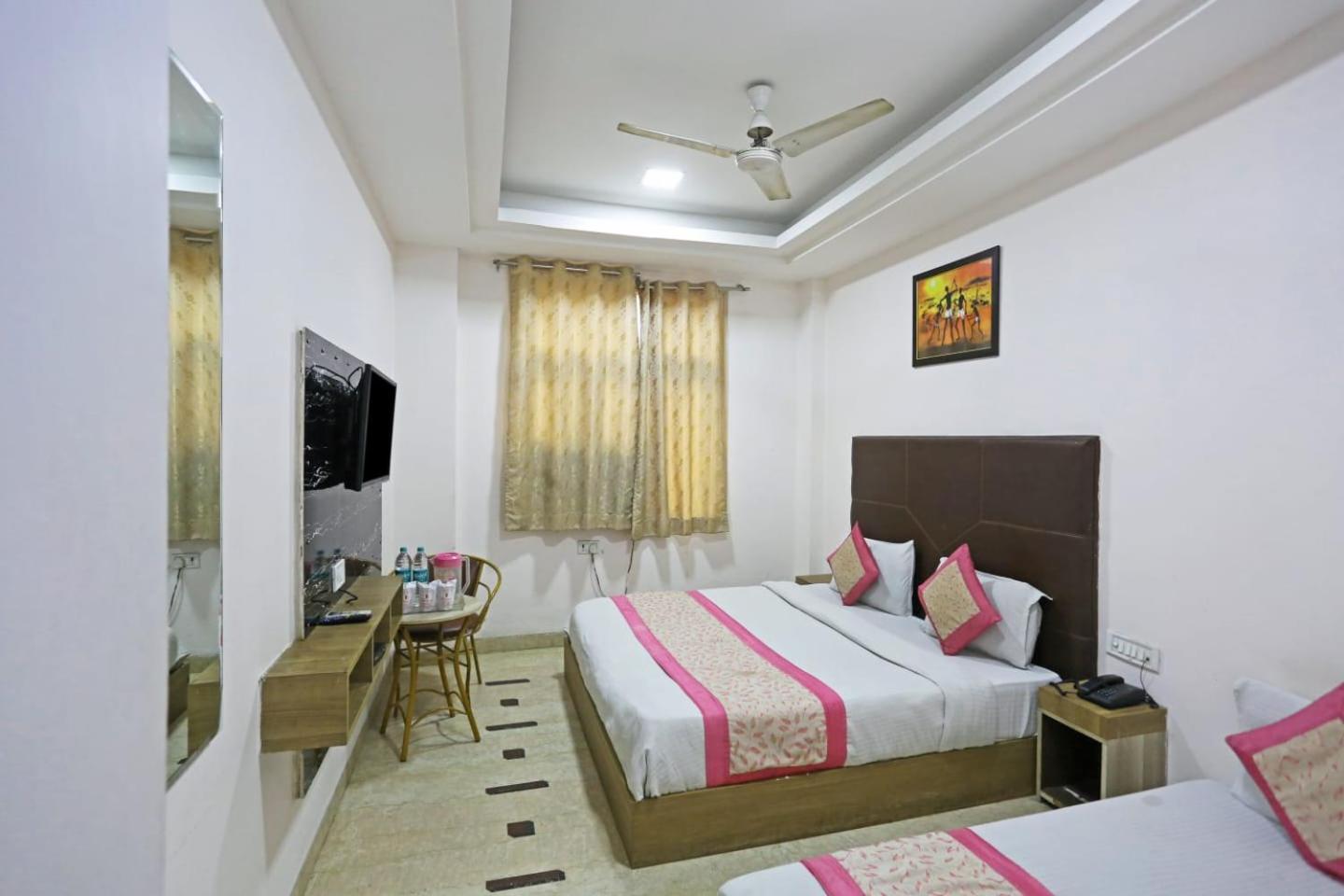 Hotel Sterling Inn, 3*