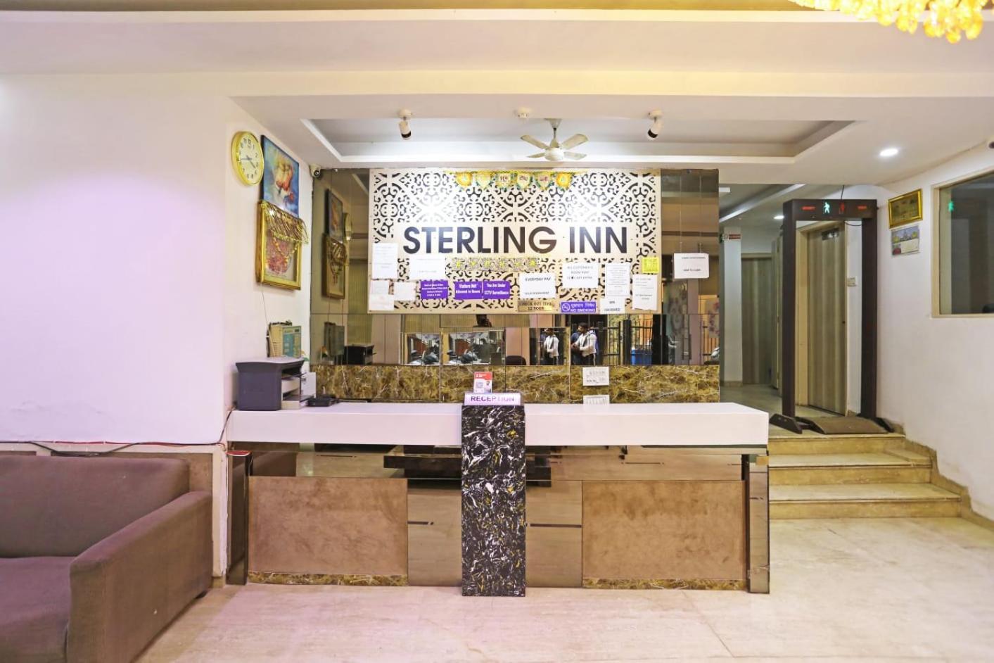 Sterling Inn, 3*