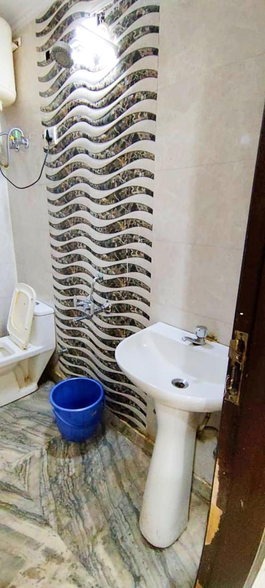 Hotel Nirvana Residency - East Of Kailash 3*