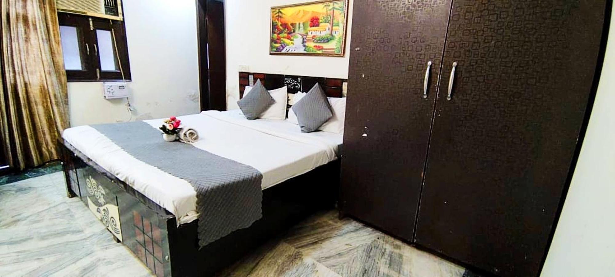 Nirvana Residency - East Of Kailash 3* New Delhi