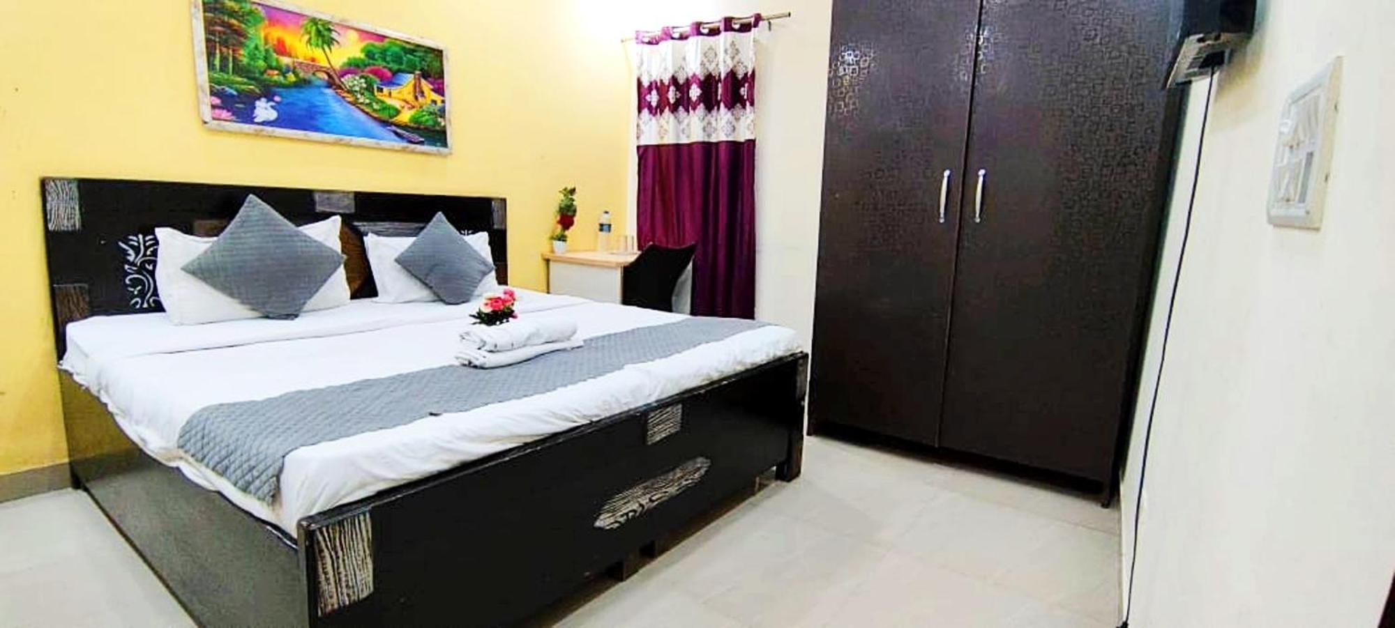 Nirvana Residency - East Of Kailash Hotel 3*