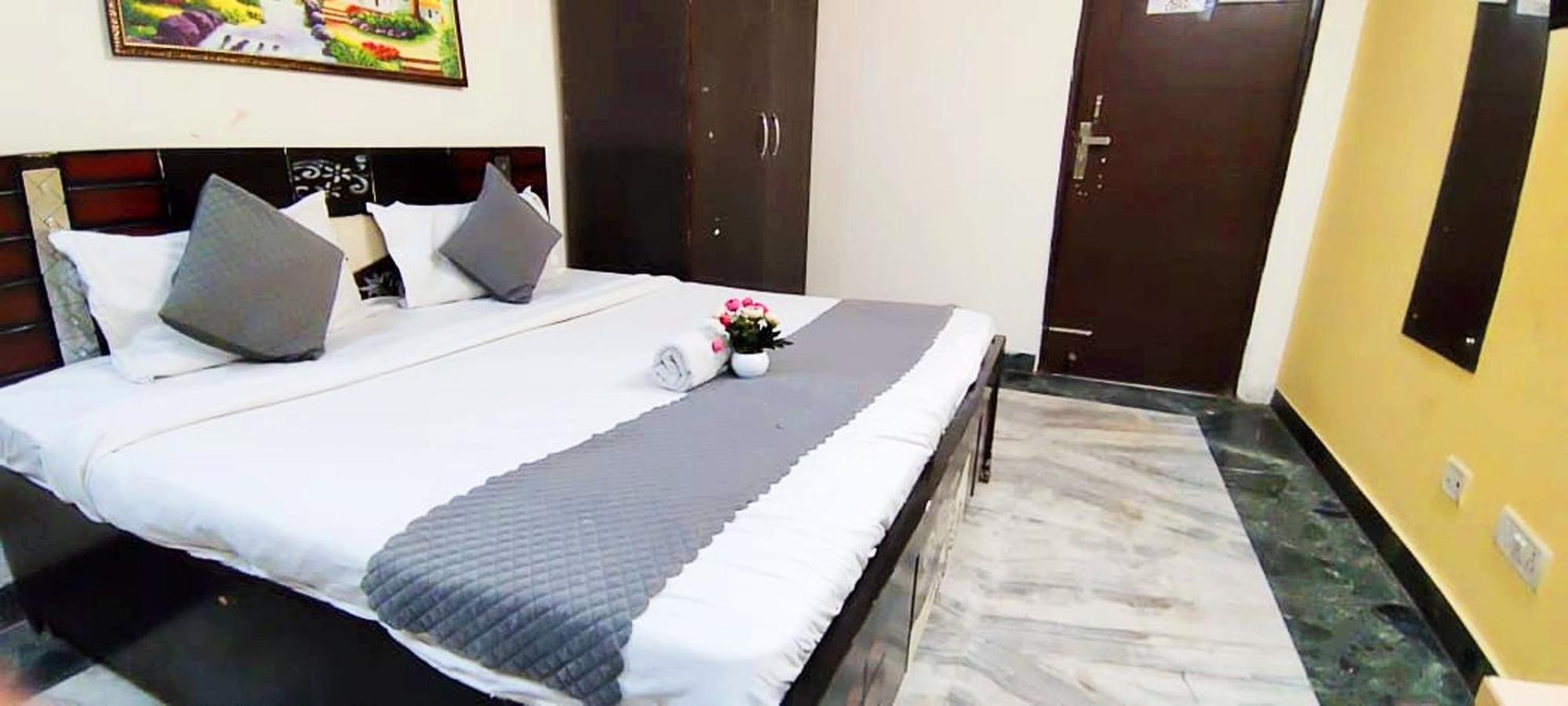 Nirvana Residency - East Of Kailash 3* New Delhi