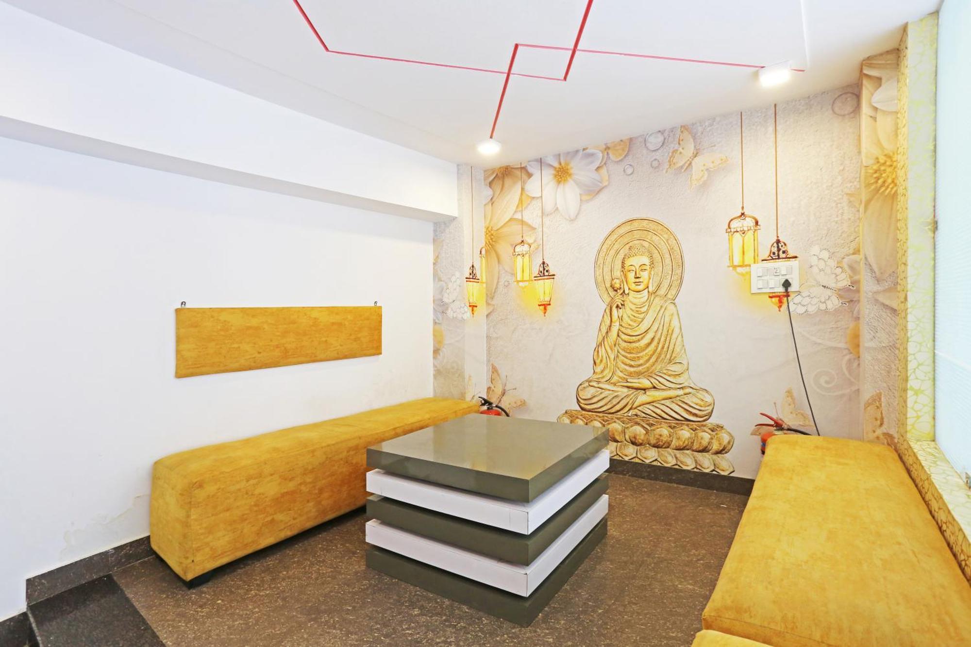 Smart Inn-near Delhi Airport