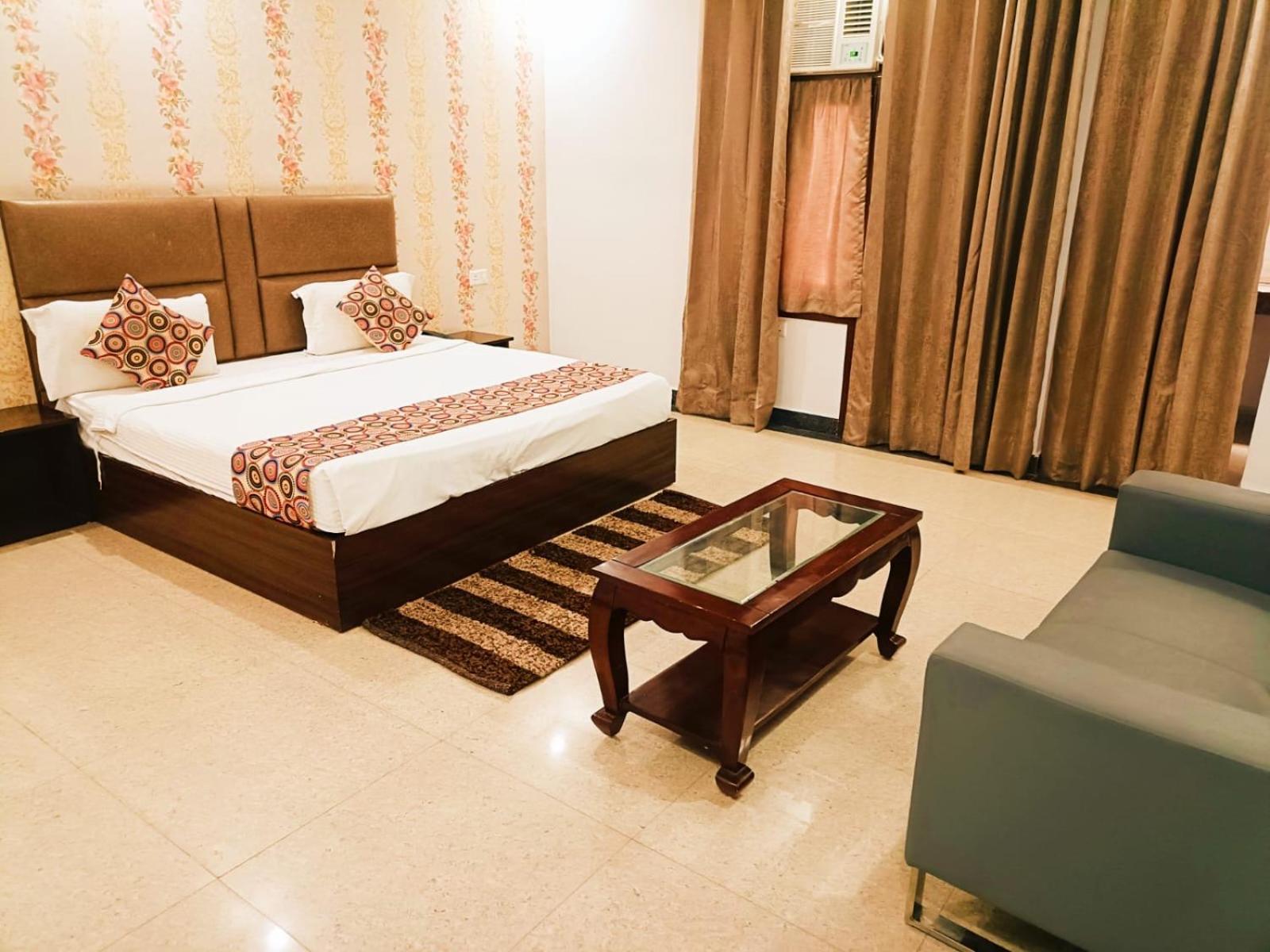Prime Plaza Ambs Near Igi Airport Guest house New Delhi