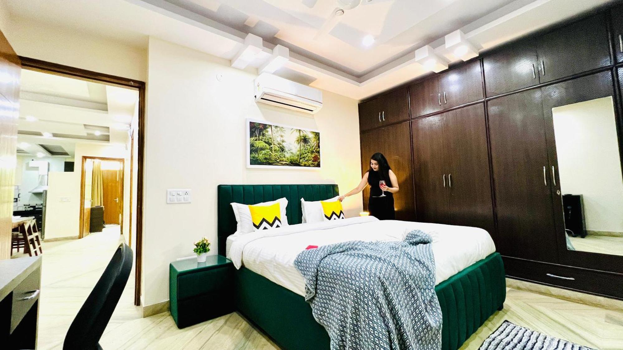 Apartment Olive Service Rohini New Delhi