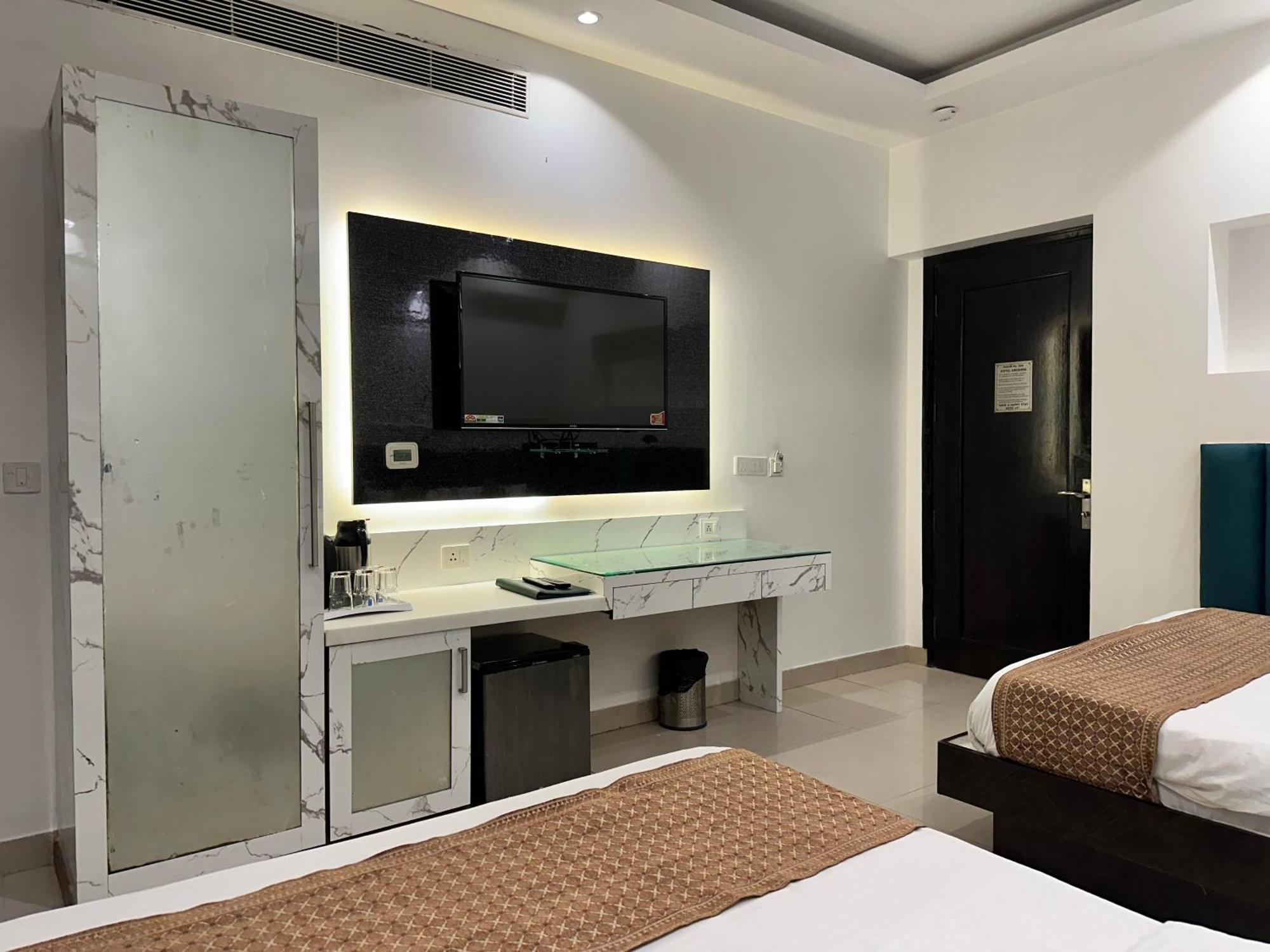Hotel Krishna - By Rcg Hotels, Paharganj,