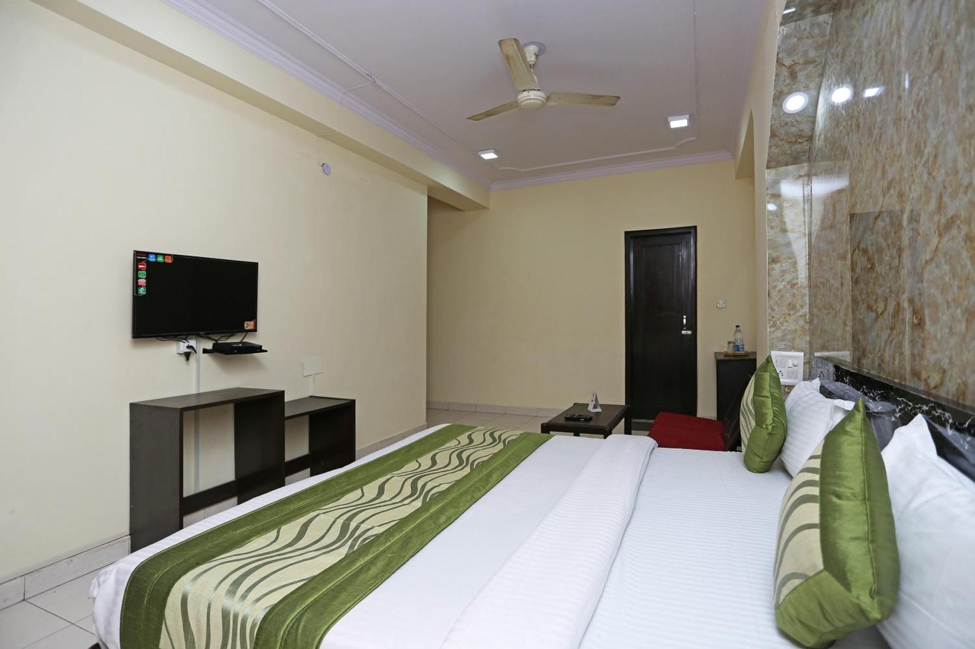 Elegant International Hotel