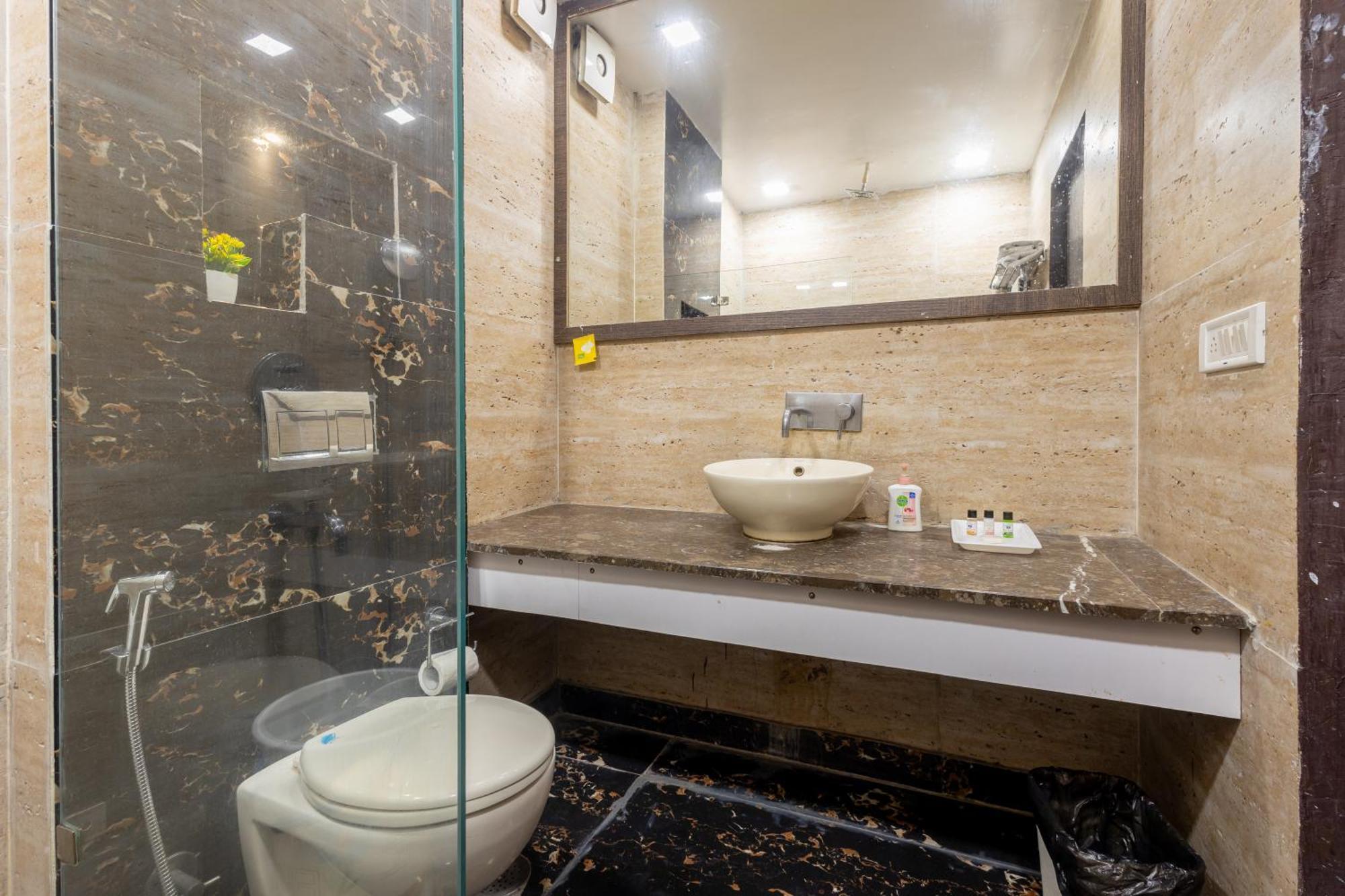 Red Castle - Karol Bagh - Where Luxury Meets Comfort Hotel Nova Deli