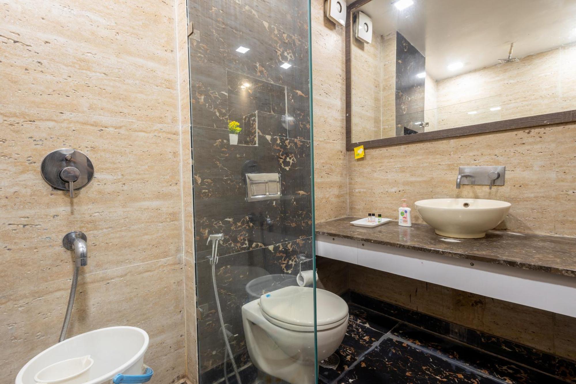 Red Castle - Karol Bagh - Where Luxury Meets Comfort