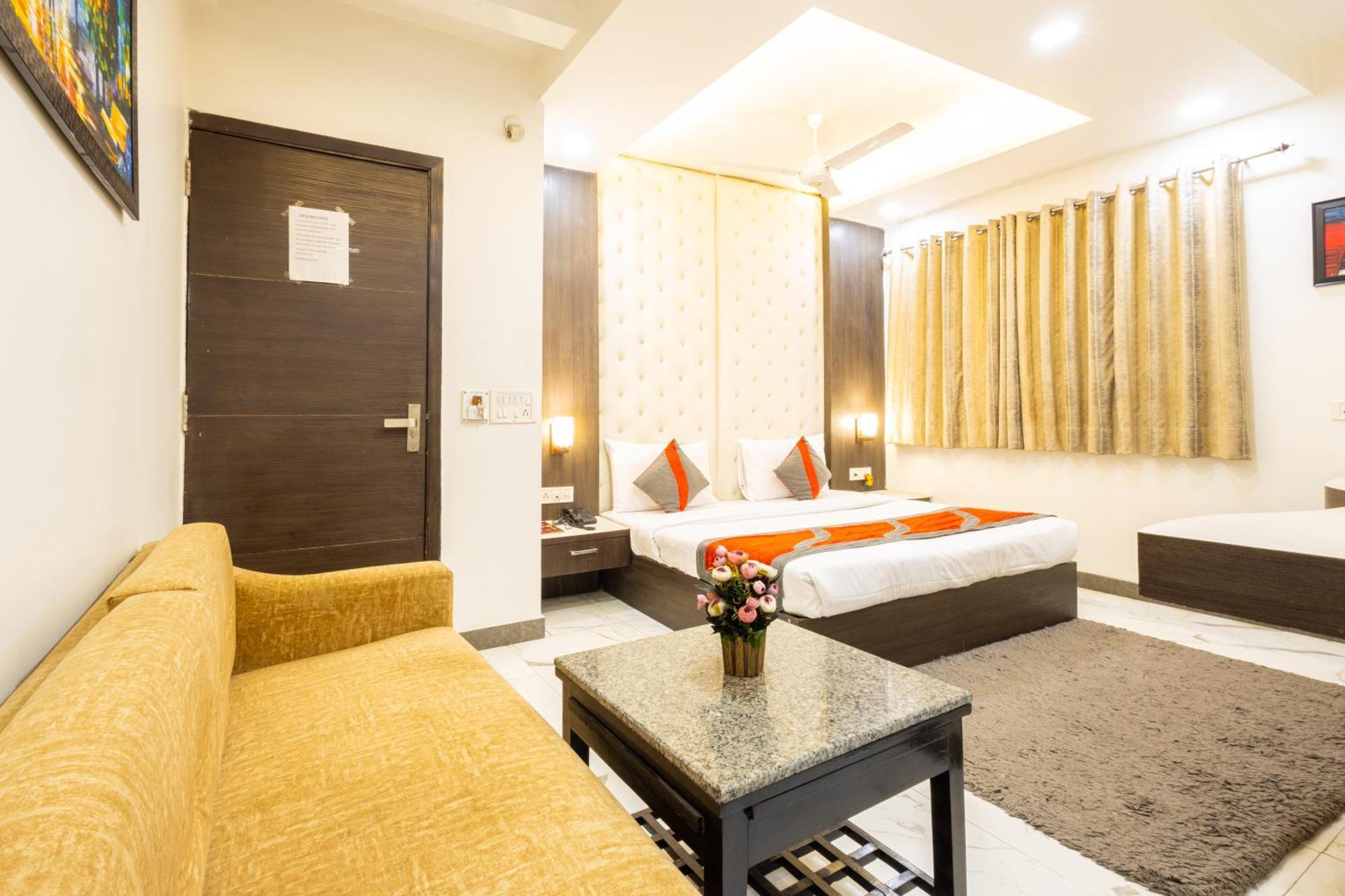 Hotel Red Castle - Karol Bagh - Where Luxury Meets Comfort Nova Deli