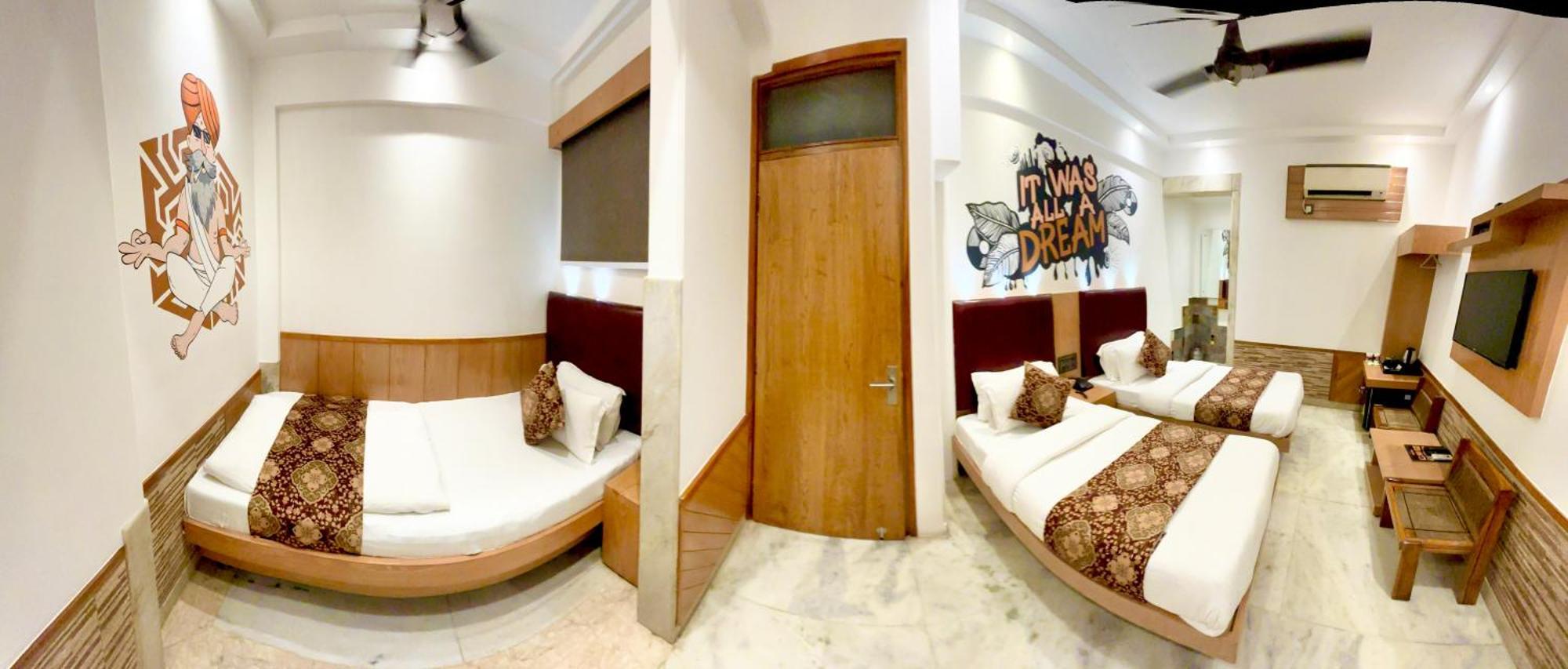 Hotel Yes Please -new Delhi