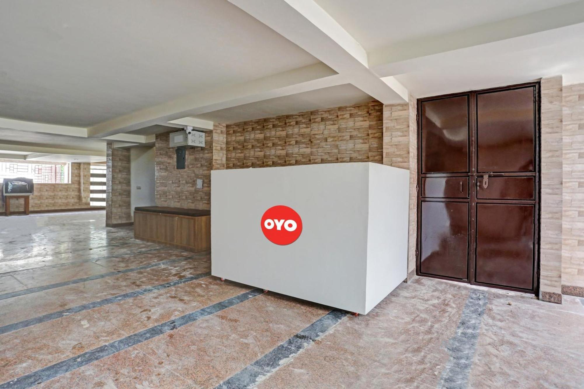 Hotel O Golden Key Punjabi Bagh