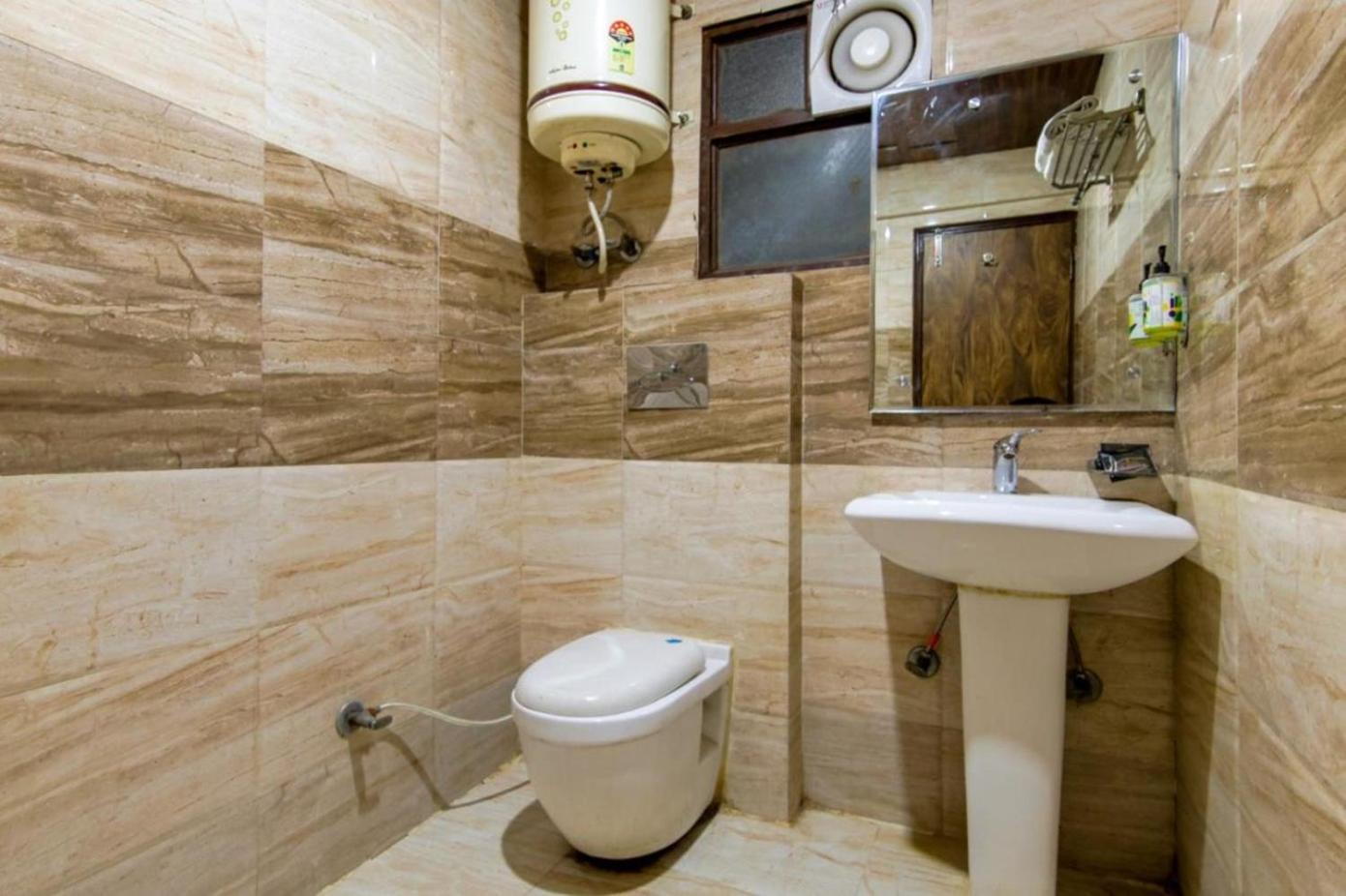Baba Residency Near Railway Station Hotel New Delhi
