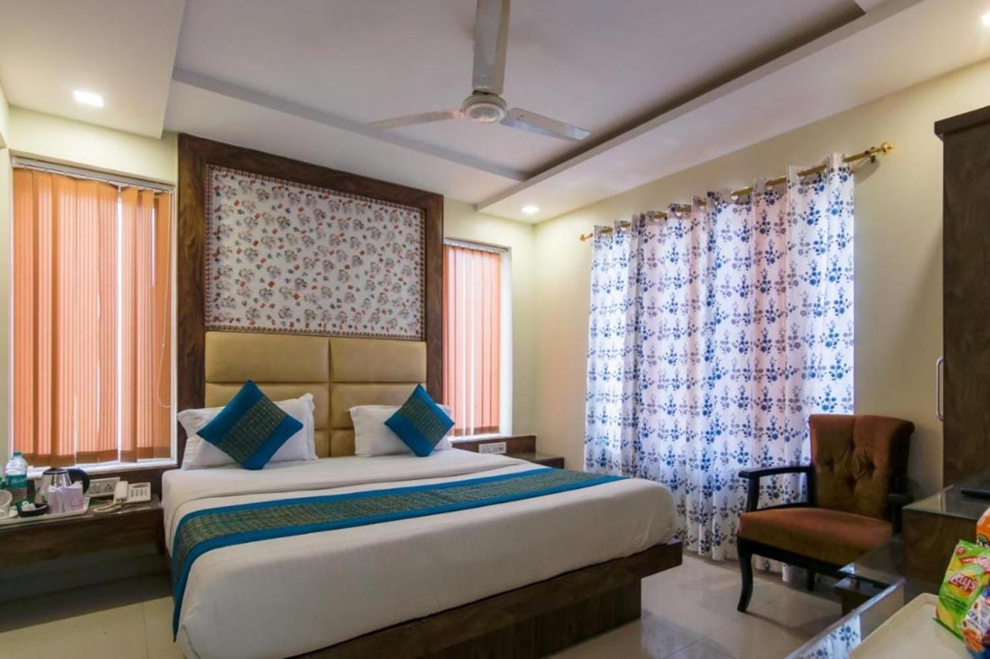 Baba Residency Near Railway Station Hotel 3*