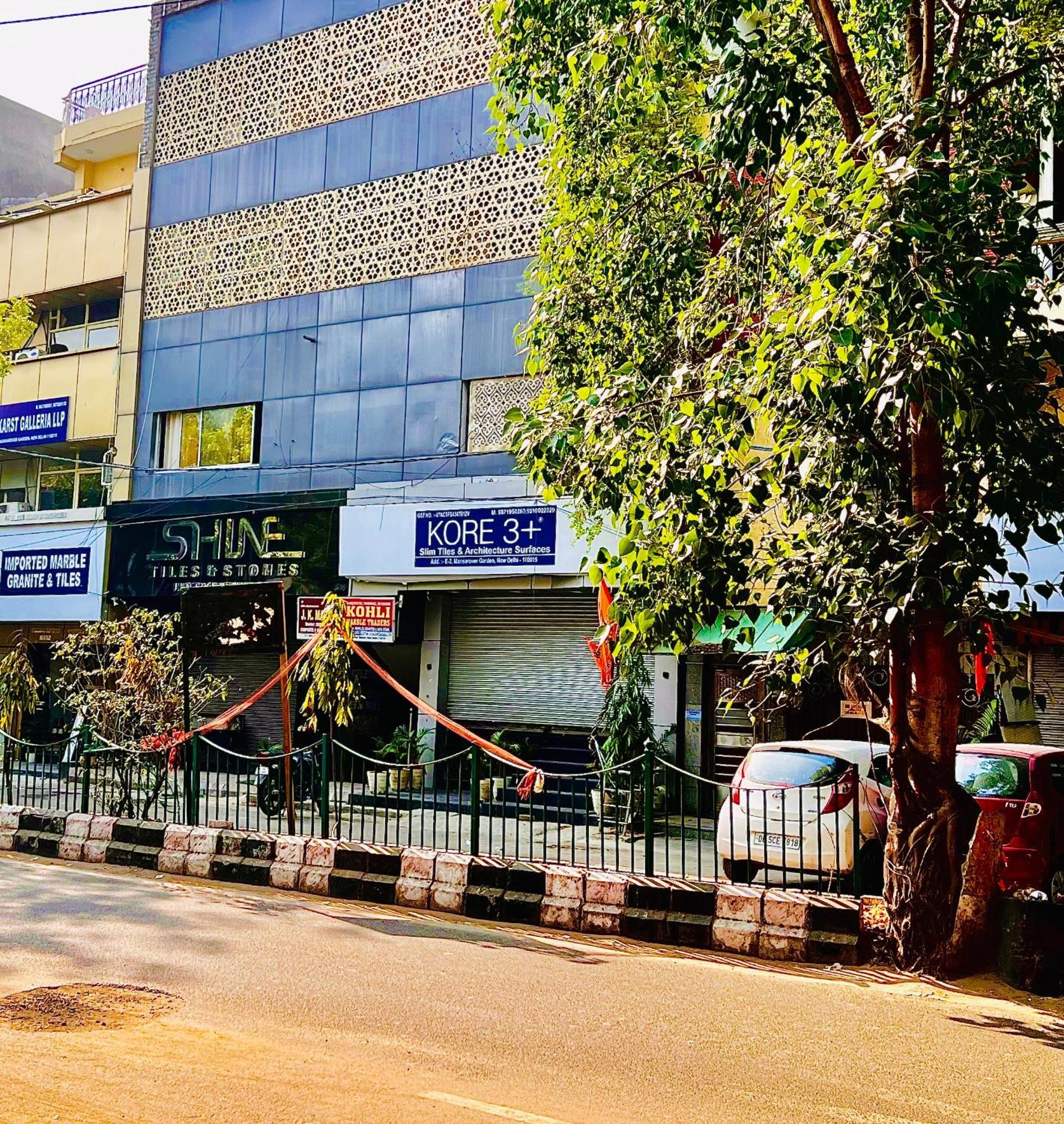 Divine Rajouri Garden 3* New Delhi