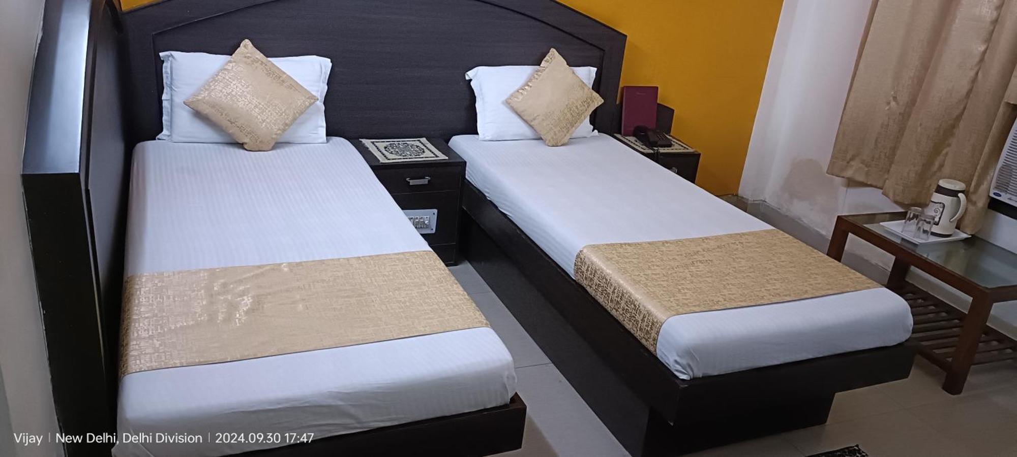 Su Shree Continental 5 Minutes Walk From Railway Station Hotel New Delhi
