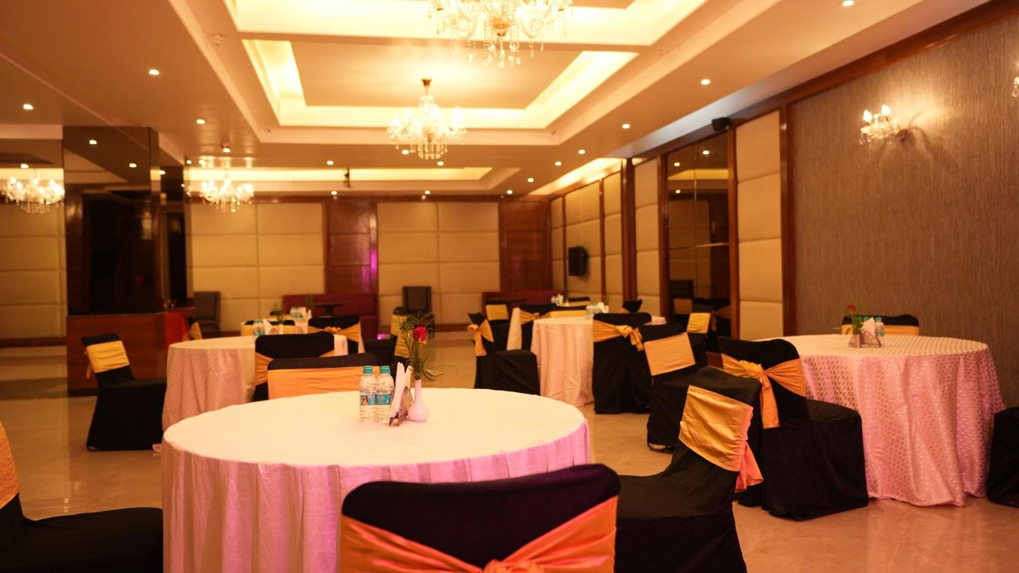 Hotel Africa Avenue - Greater Kailash 1 New Delhi