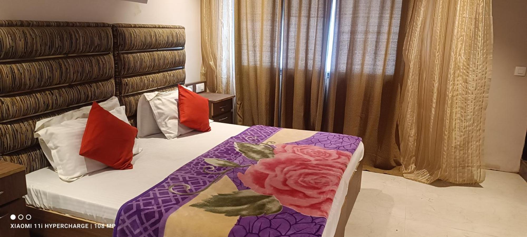 Hotel Jr International
