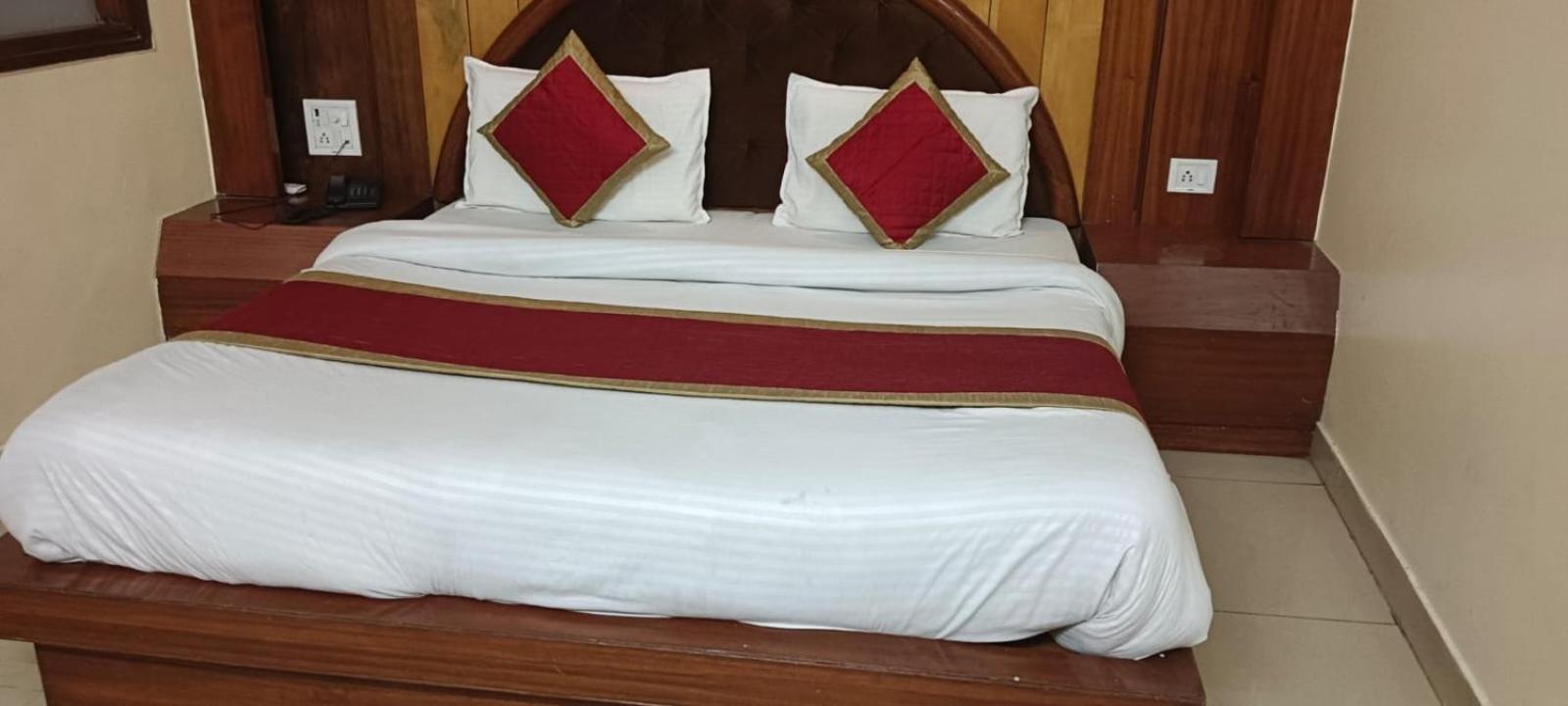 Hotel Jr International New Delhi