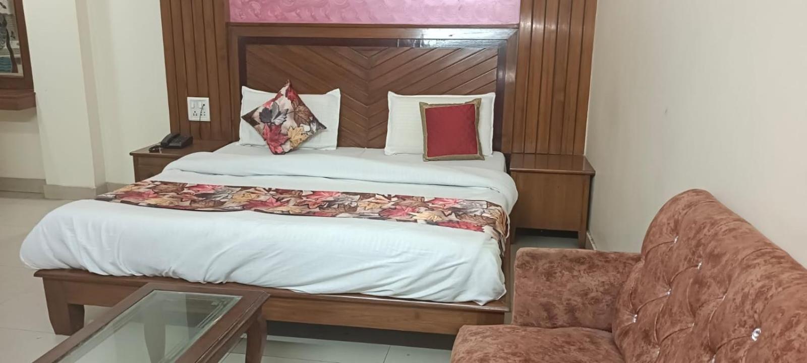 Jr International Hotel 5*
