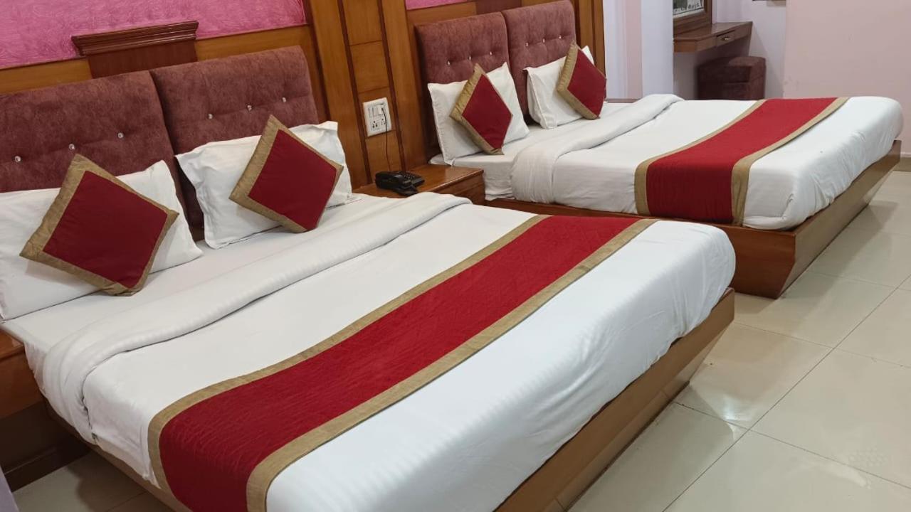 Jr International Hotel