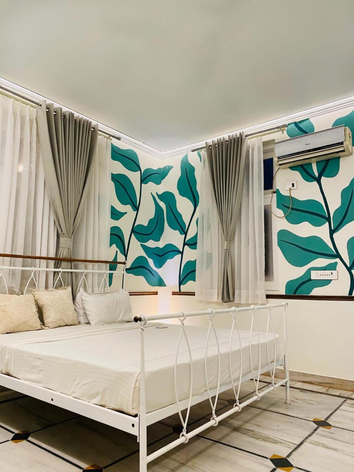 Aeroporto Drop Off Facility Hotel 4*