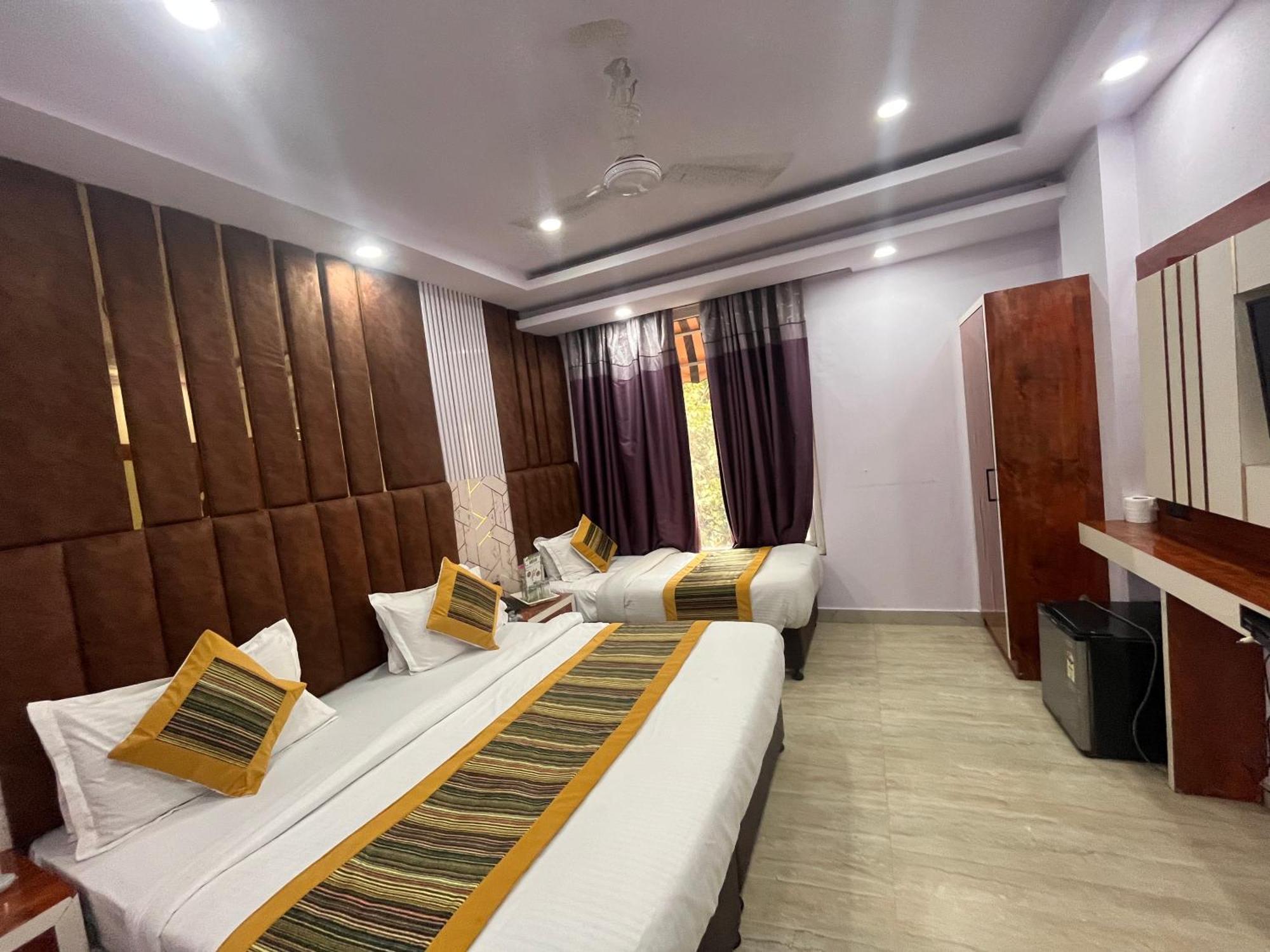 Embassy Near Rk Ashram Metro Hotel