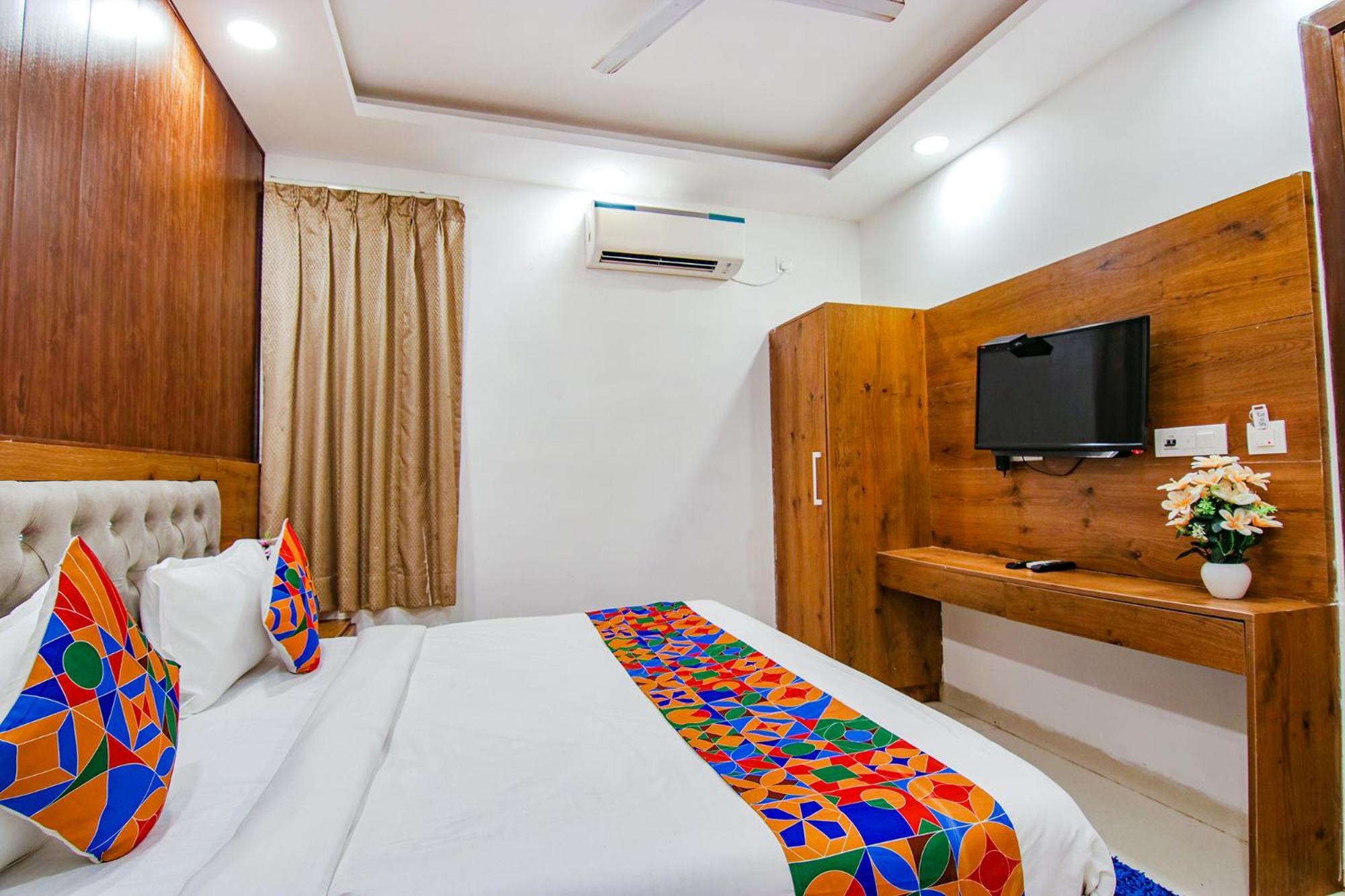 Grand Empire 4*