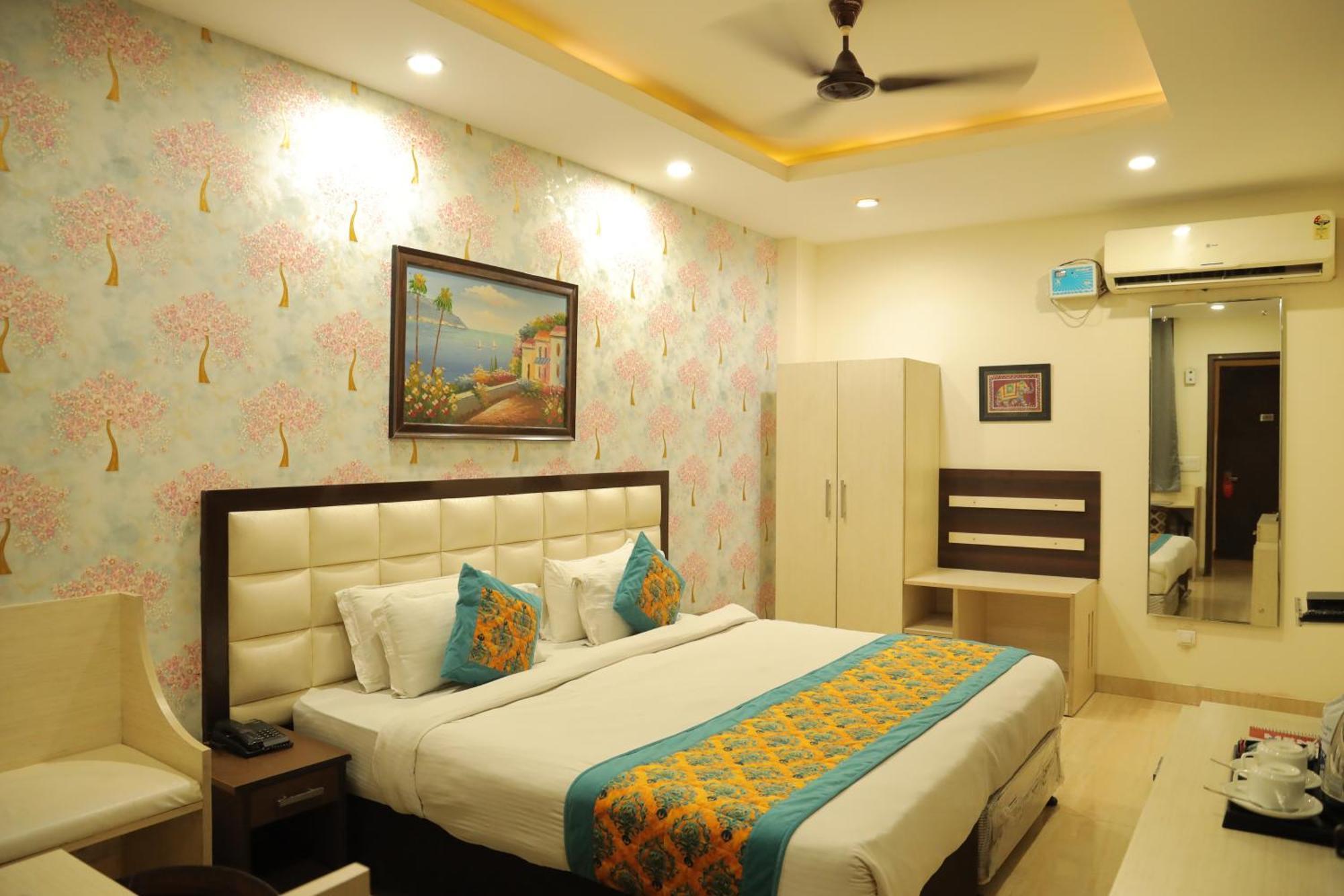 Hotel Nirvana 3*