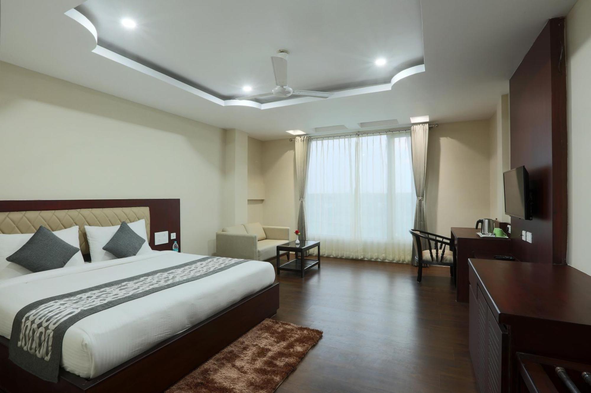 Silky Igi Airport Delhi Hotel