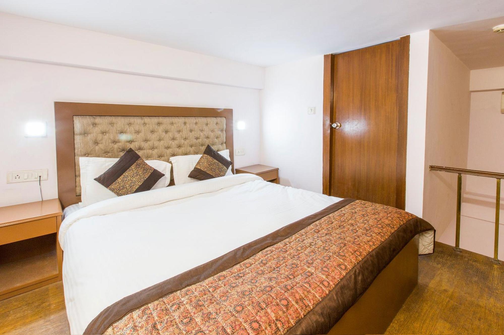 Hotel O Hotel Landmark Inn Hotel 3*